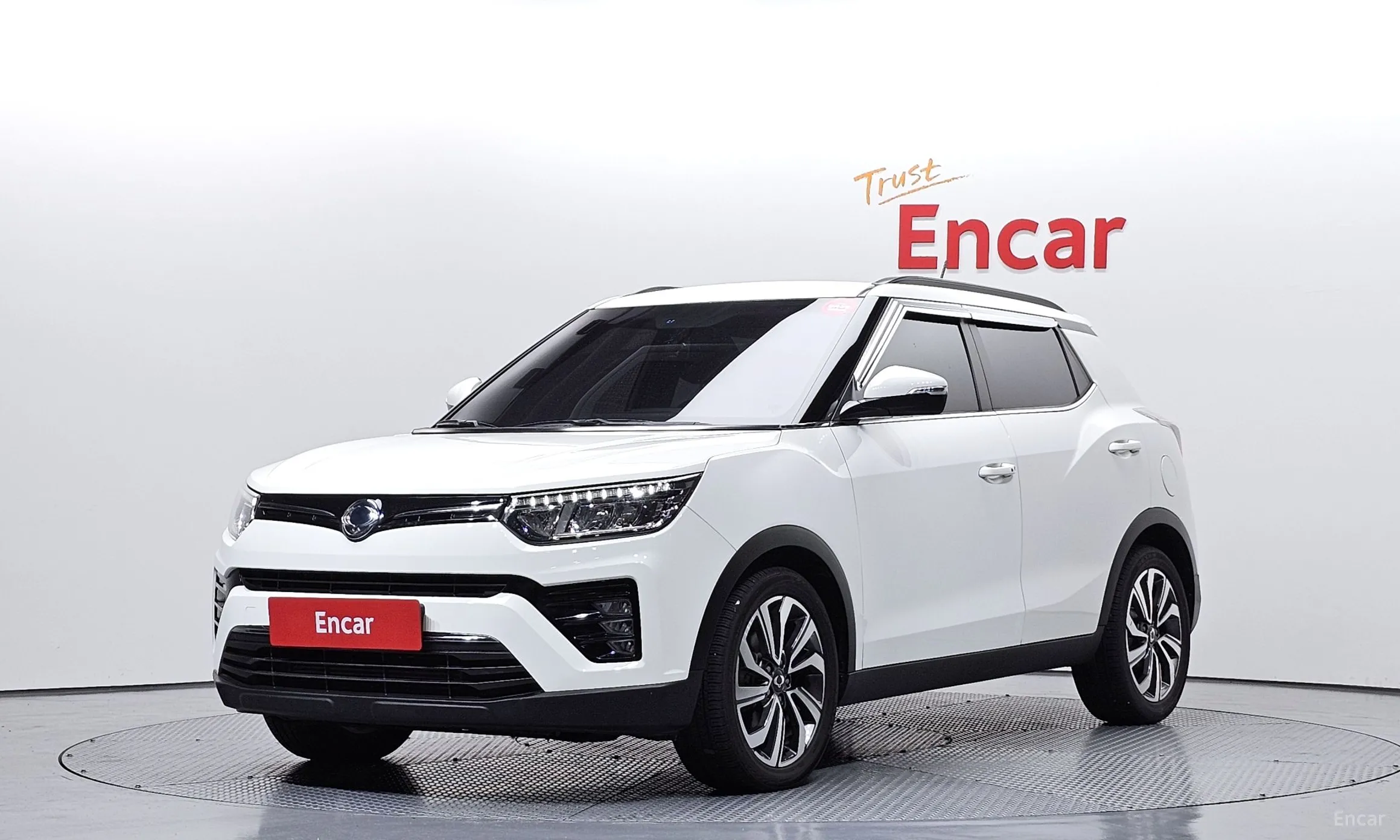Berry New Tivoli