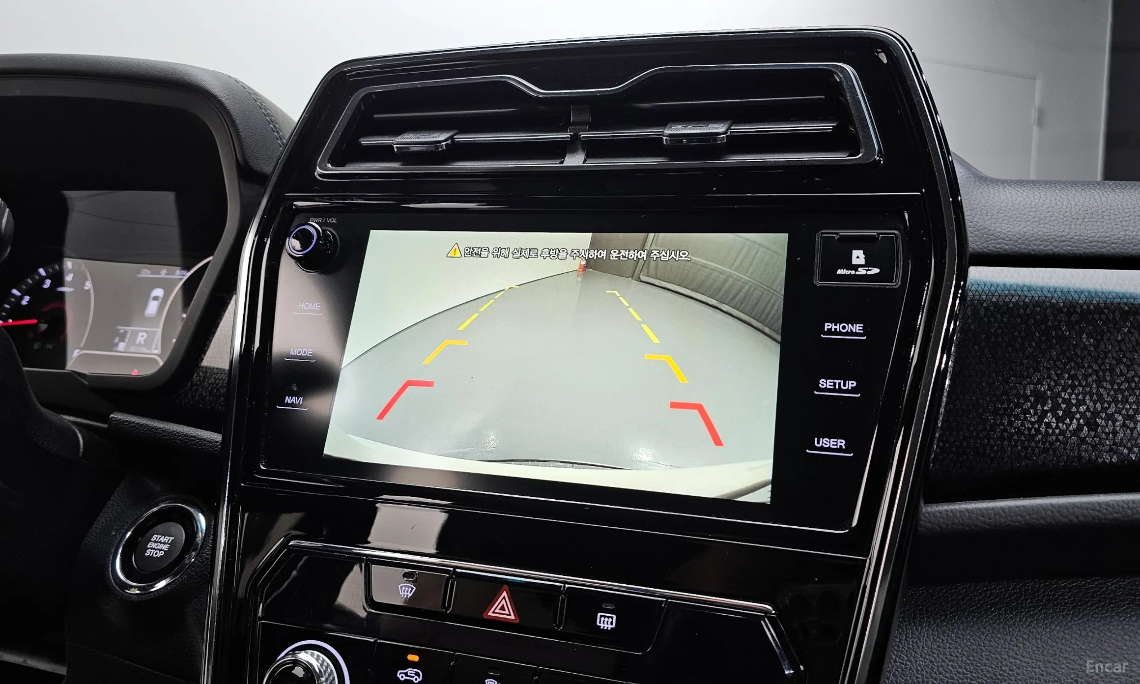 KG Mobility (SsangYong) Berry New Tivoli превью 15