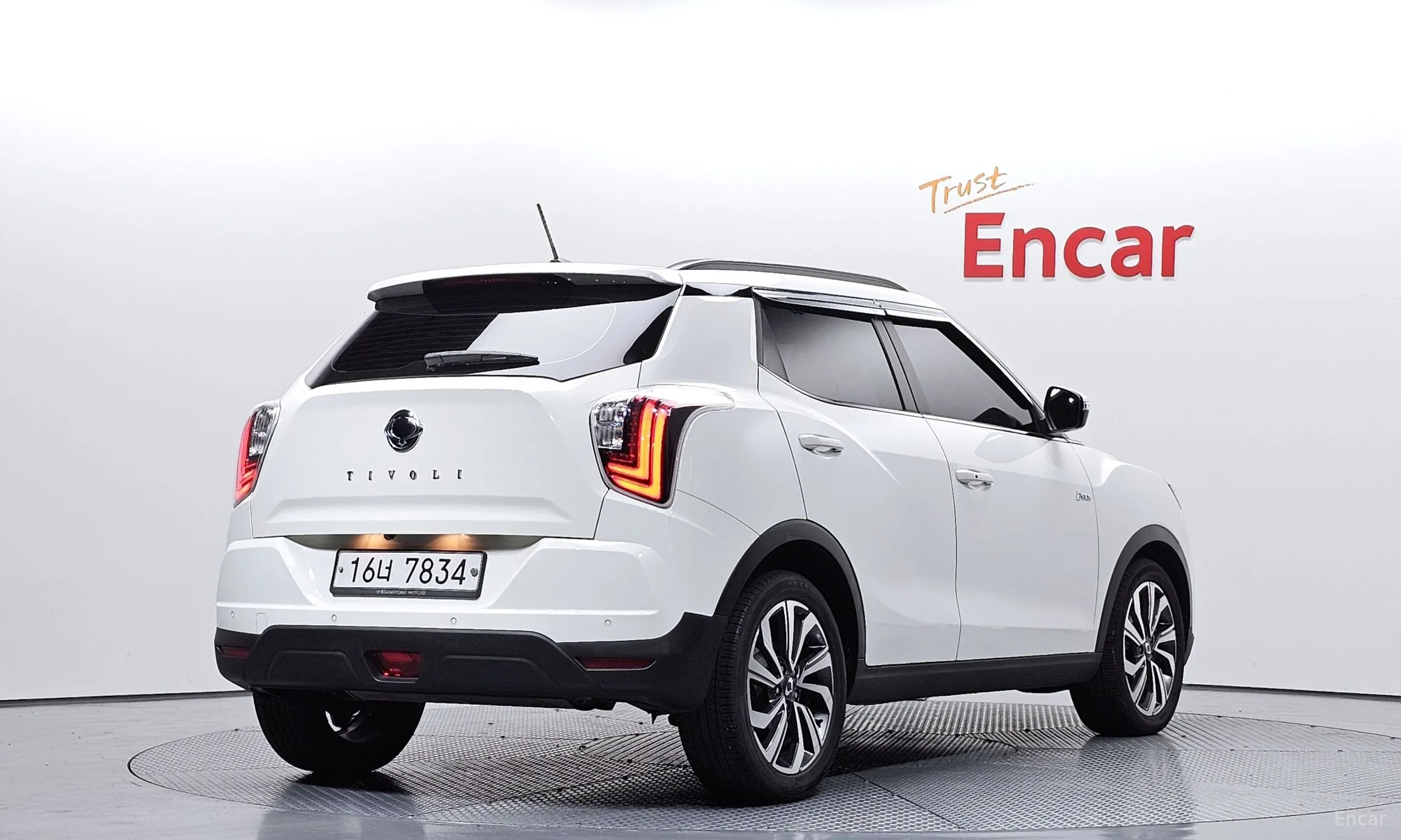 KG Mobility (SsangYong) Berry New Tivoli превью 2