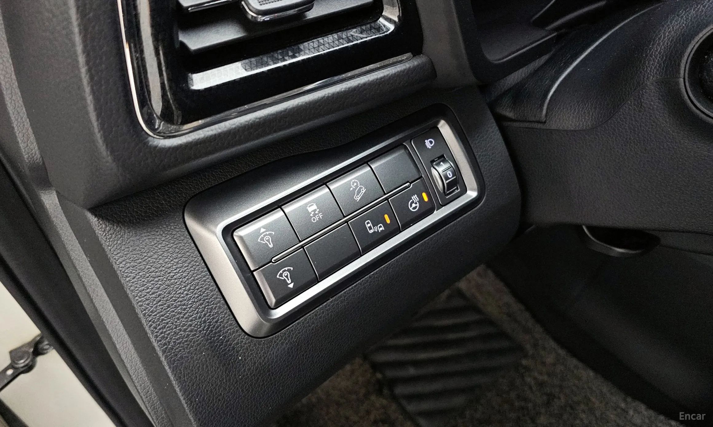 KG Mobility (SsangYong) Berry New Tivoli превью 18