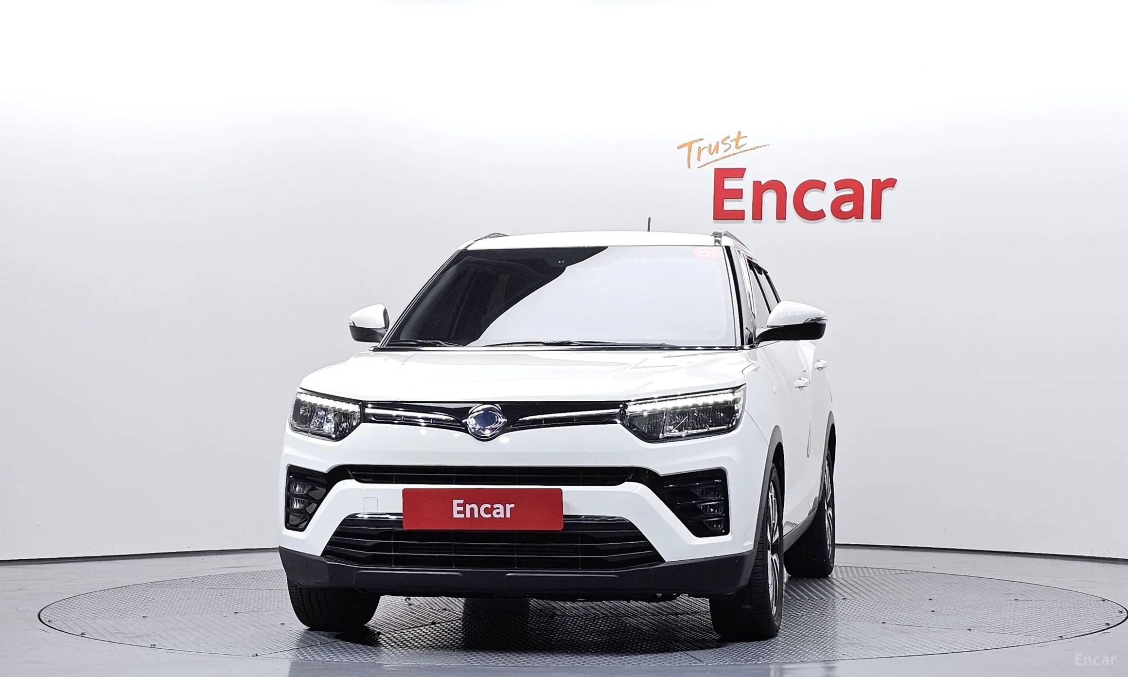 KG Mobility (SsangYong) Berry New Tivoli превью 3
