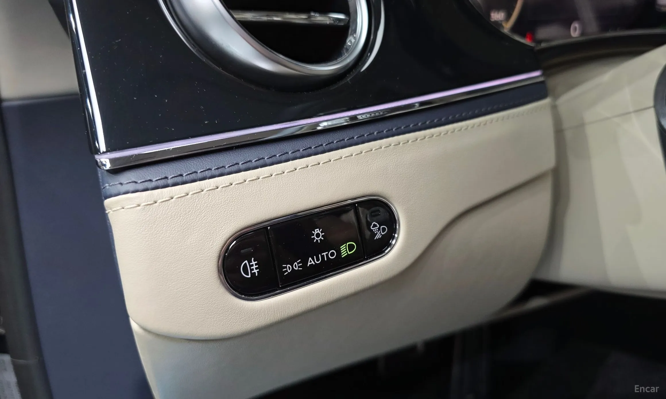 Bentley Flying Spur 3rd Generation превью 17