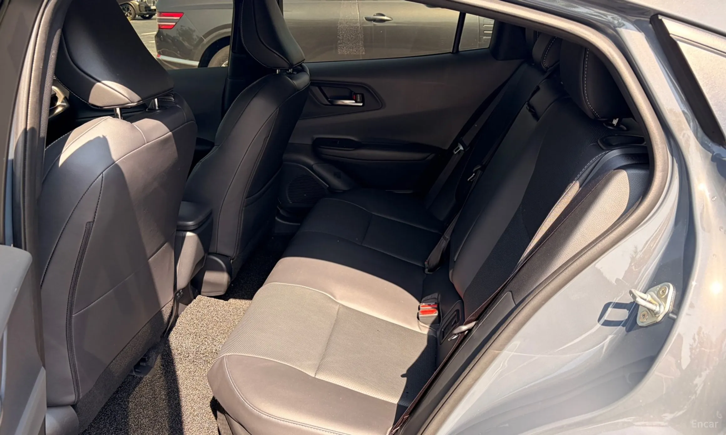 Toyota Prius 5th Generation превью 11