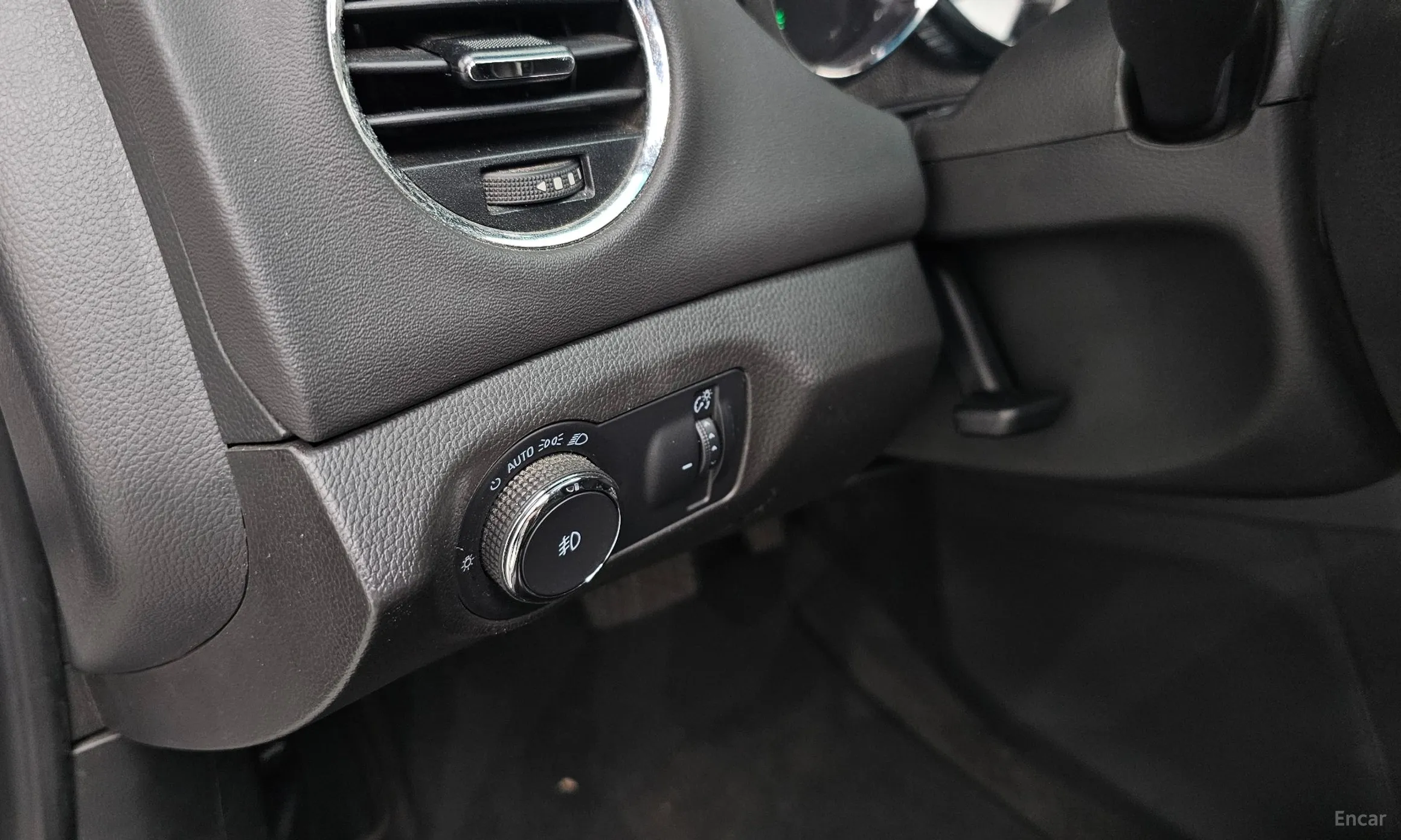 Chevrolet (GM Daewoo) Cruze превью 18