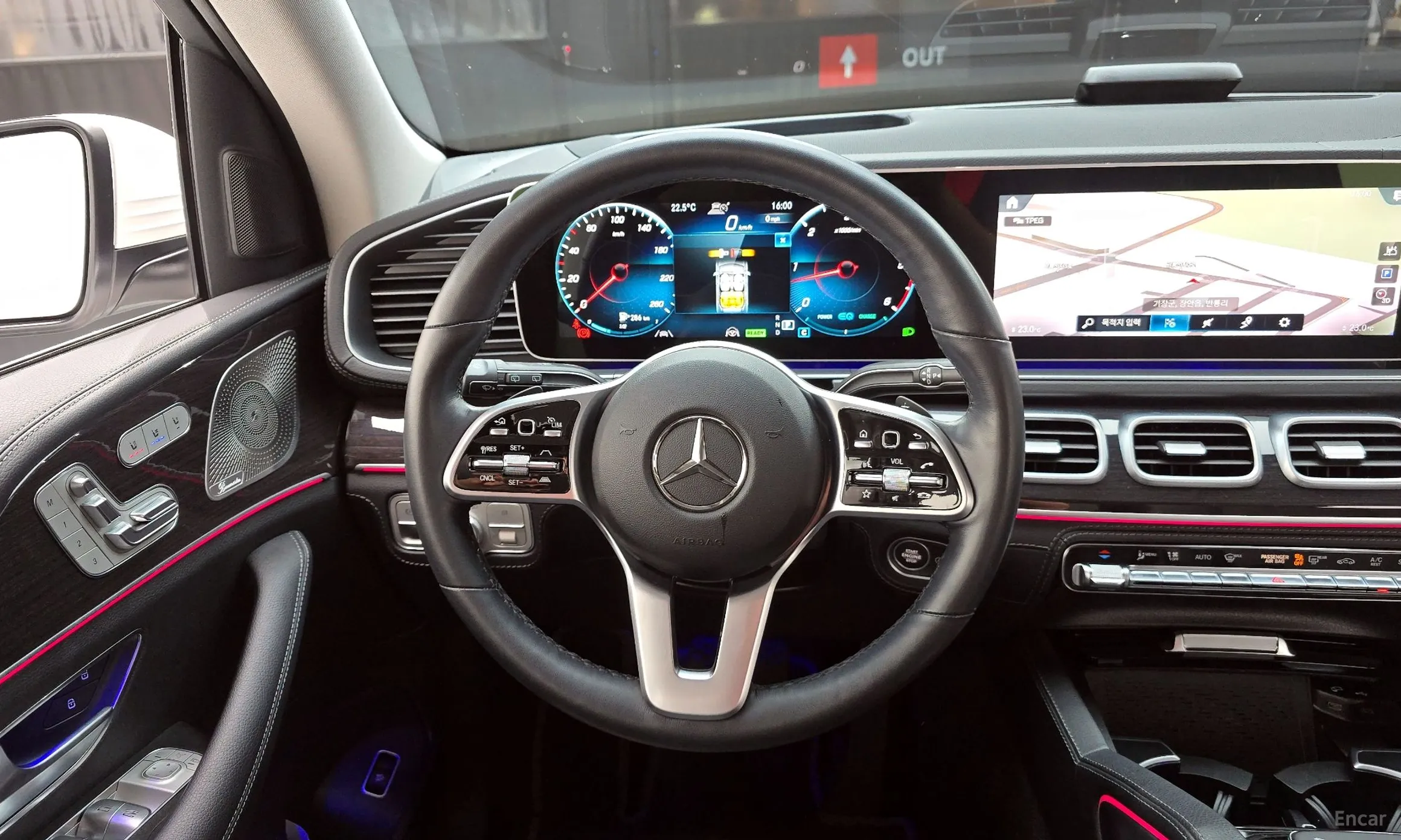 Mercedes Benz GLE-Class W167 превью 13