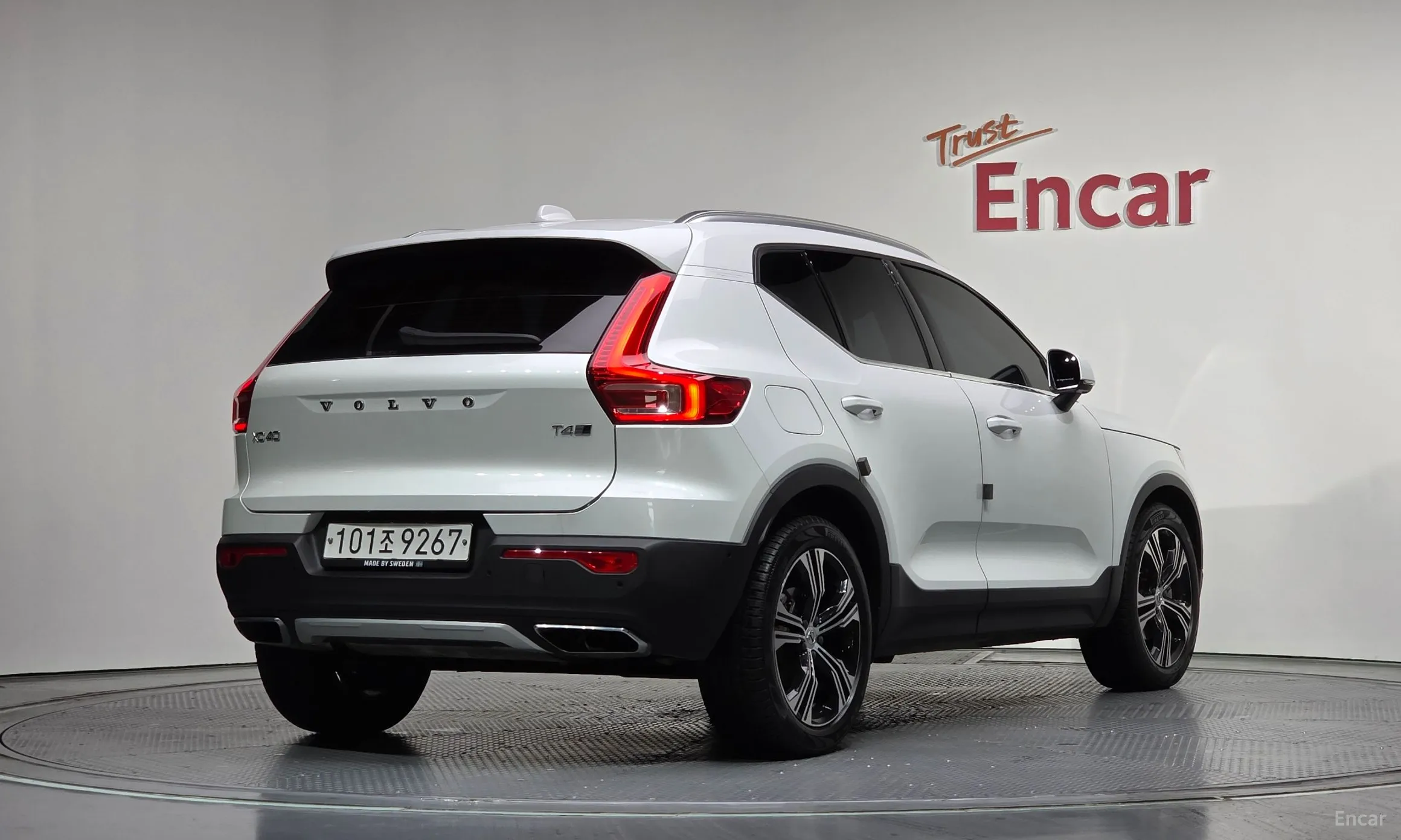 Volvo XC40 превью 2