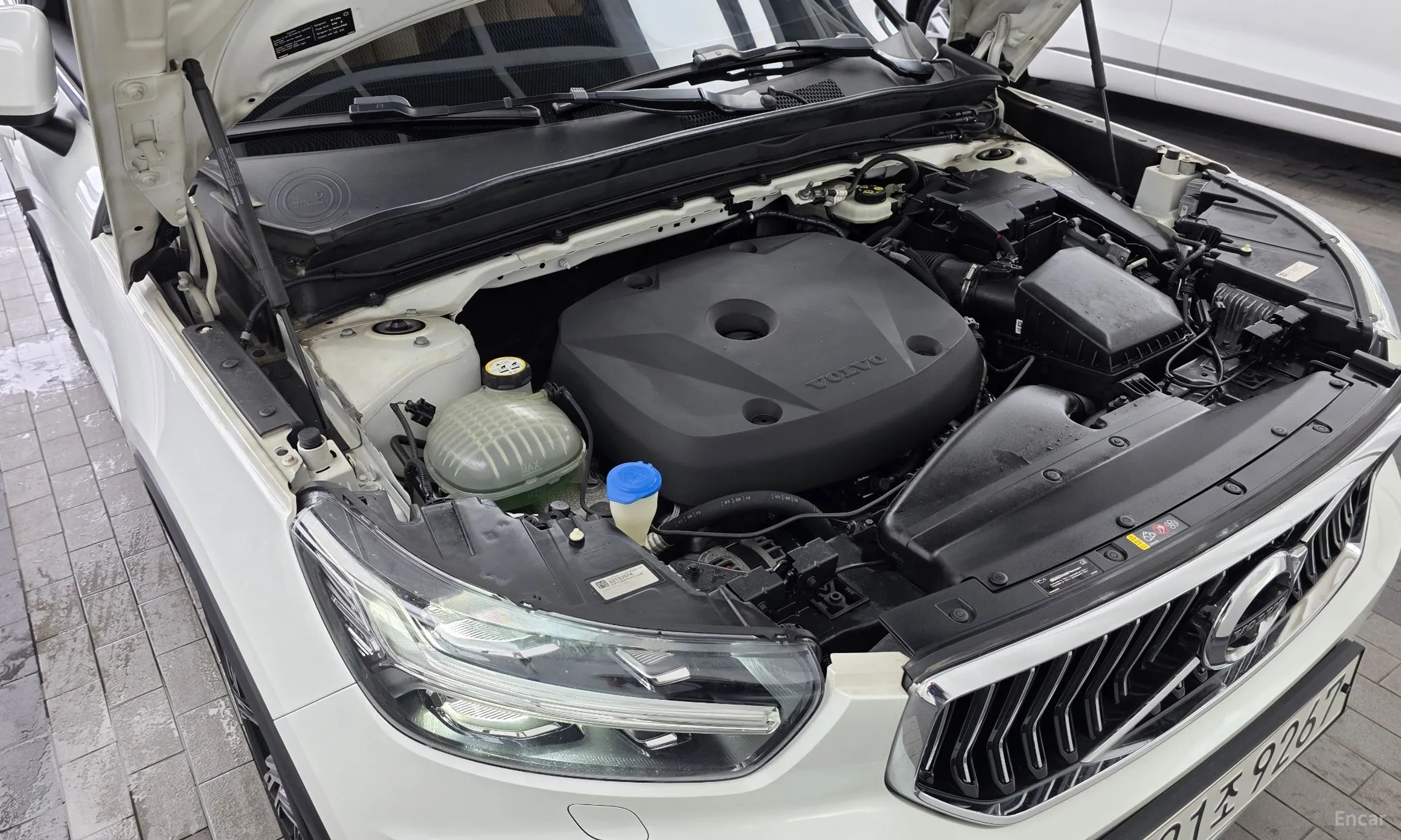 Volvo XC40 превью 6
