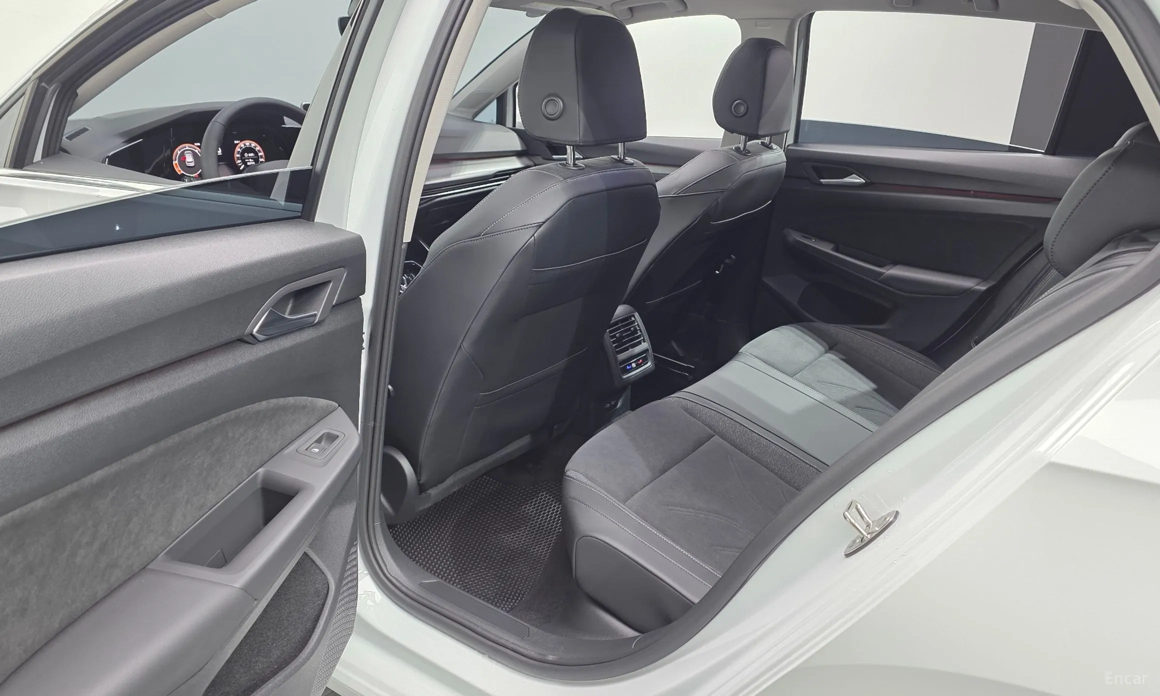 Volkswagen Golf 8th Generation превью 12