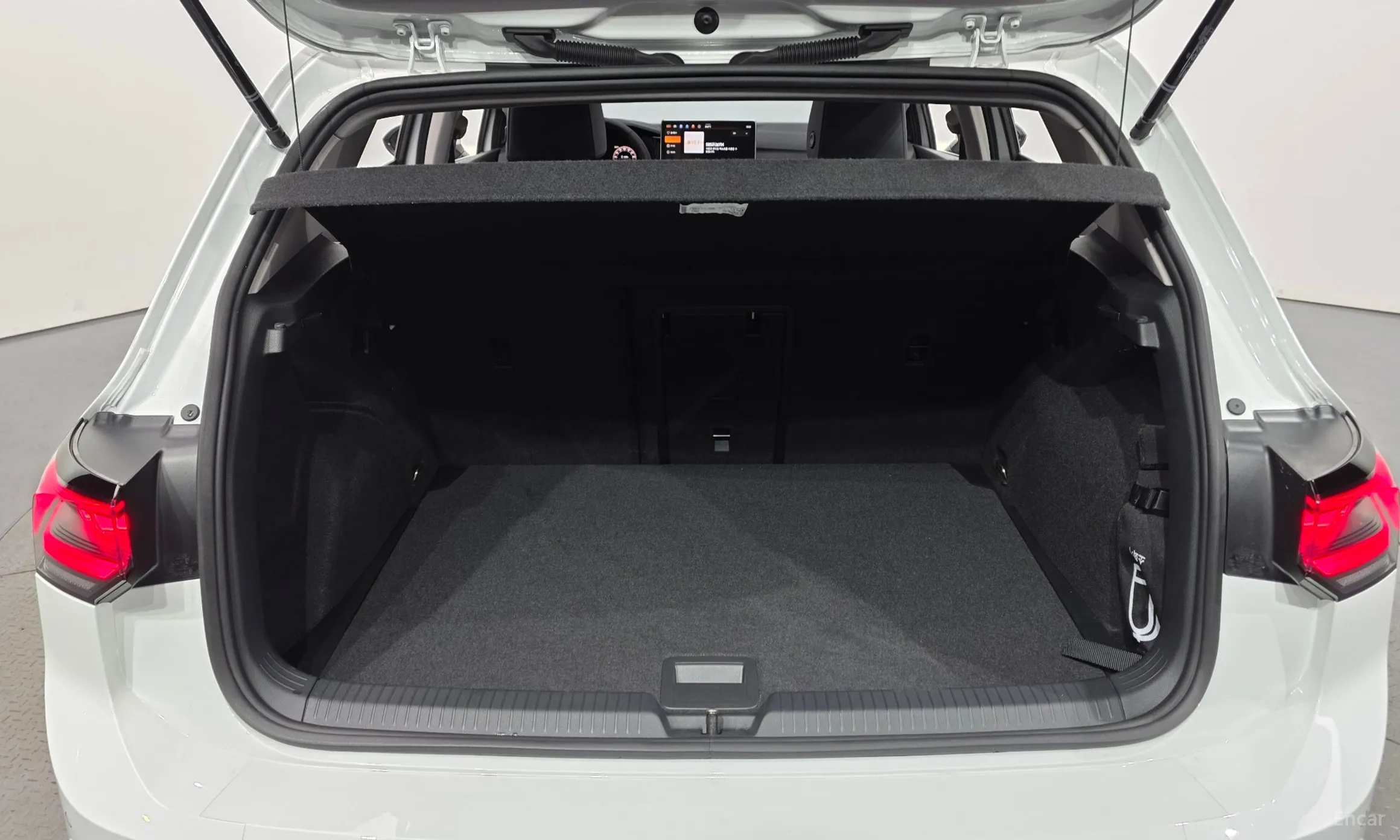 Volkswagen Golf 8th Generation превью 16