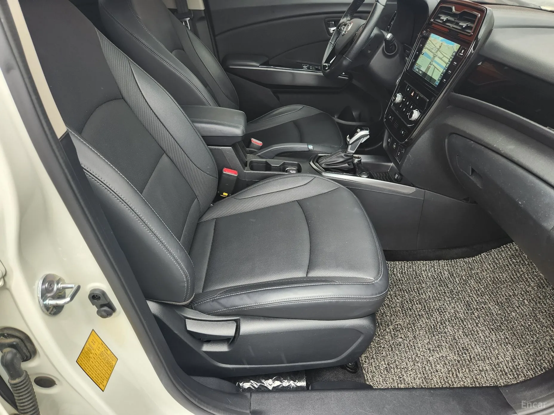 KG Mobility (SsangYong) Berry New Tivoli превью 13