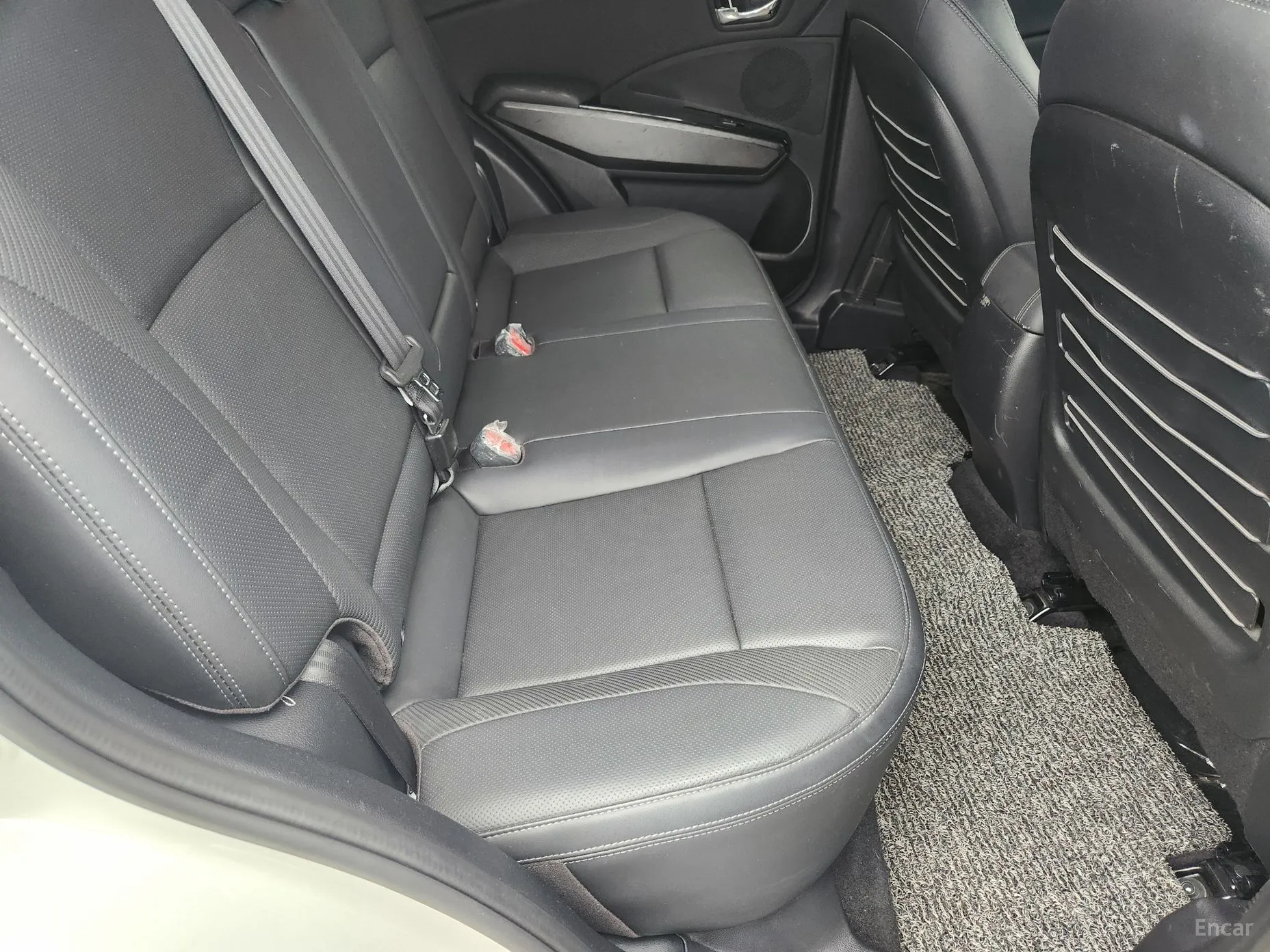 KG Mobility (SsangYong) Berry New Tivoli превью 14