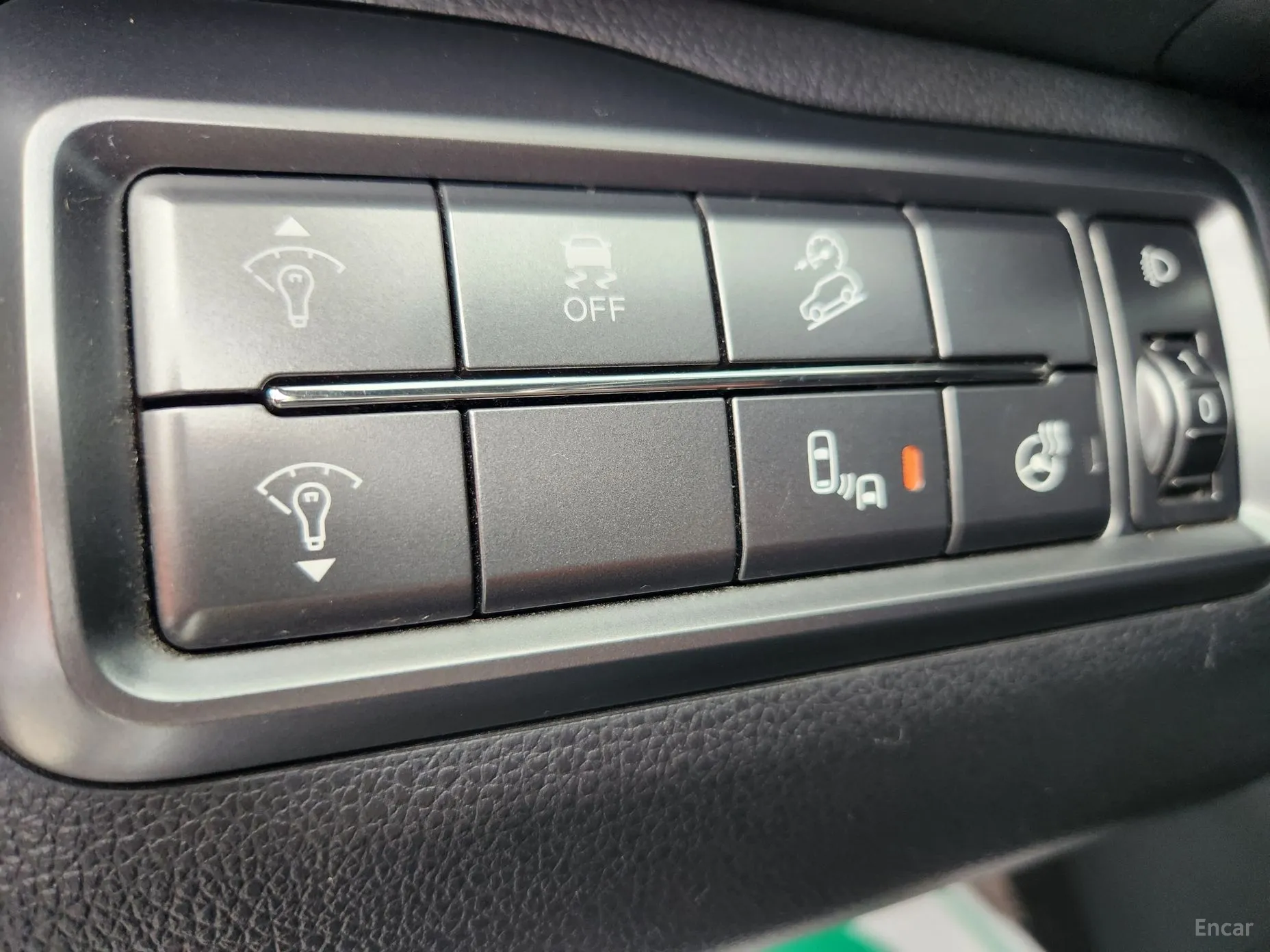 KG Mobility (SsangYong) Berry New Tivoli превью 17