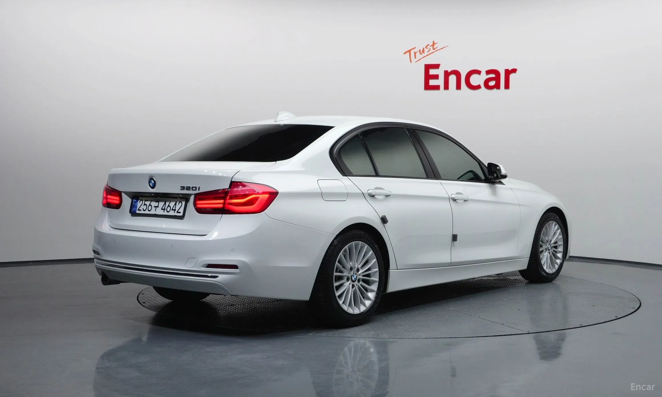 BMW 3 Series (F30)