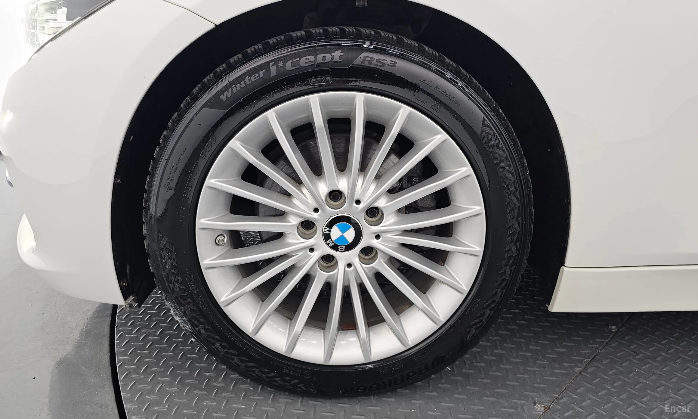 BMW 3 Series (F30) превью 5