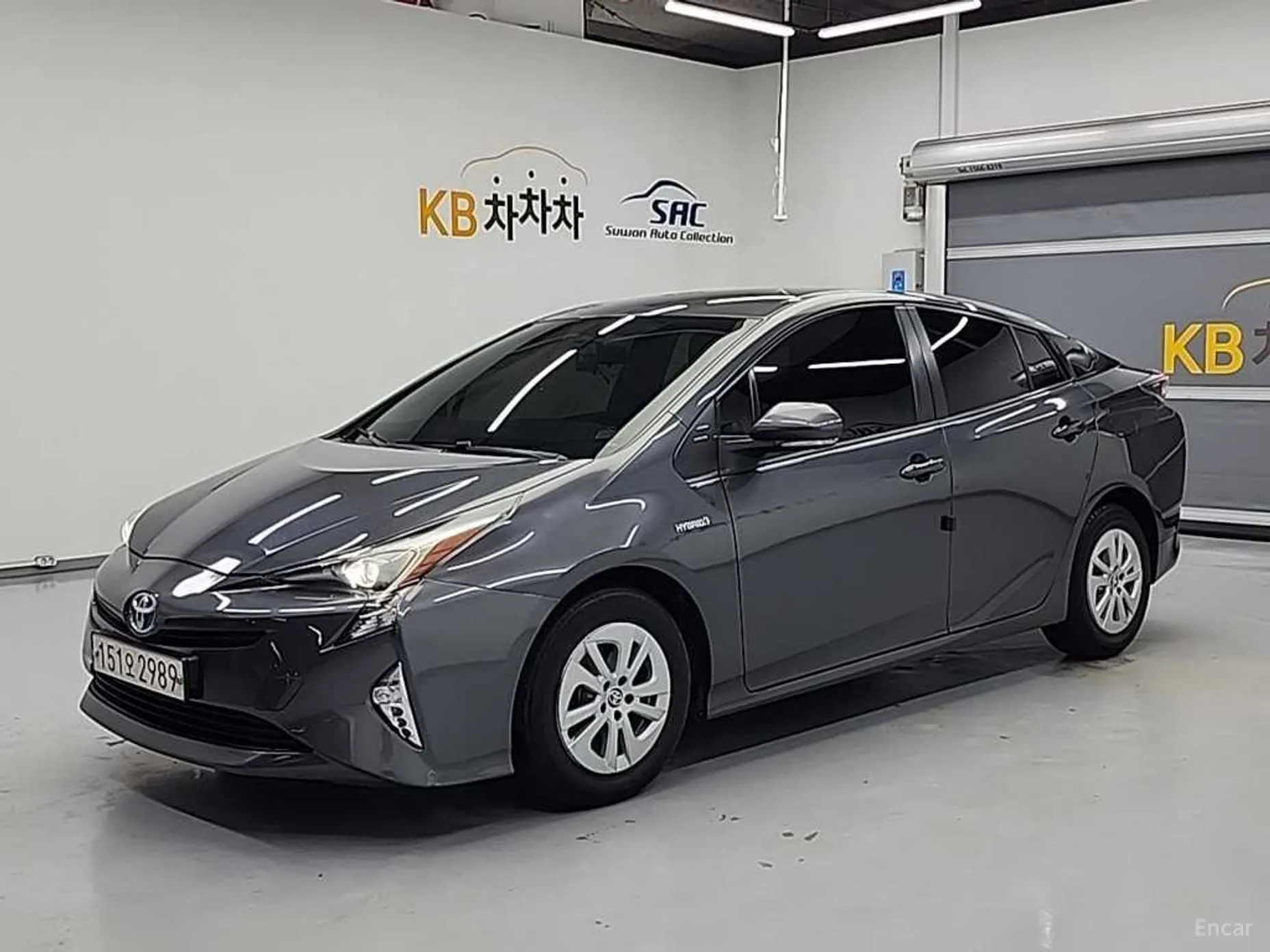 Toyota Prius 4th Generation