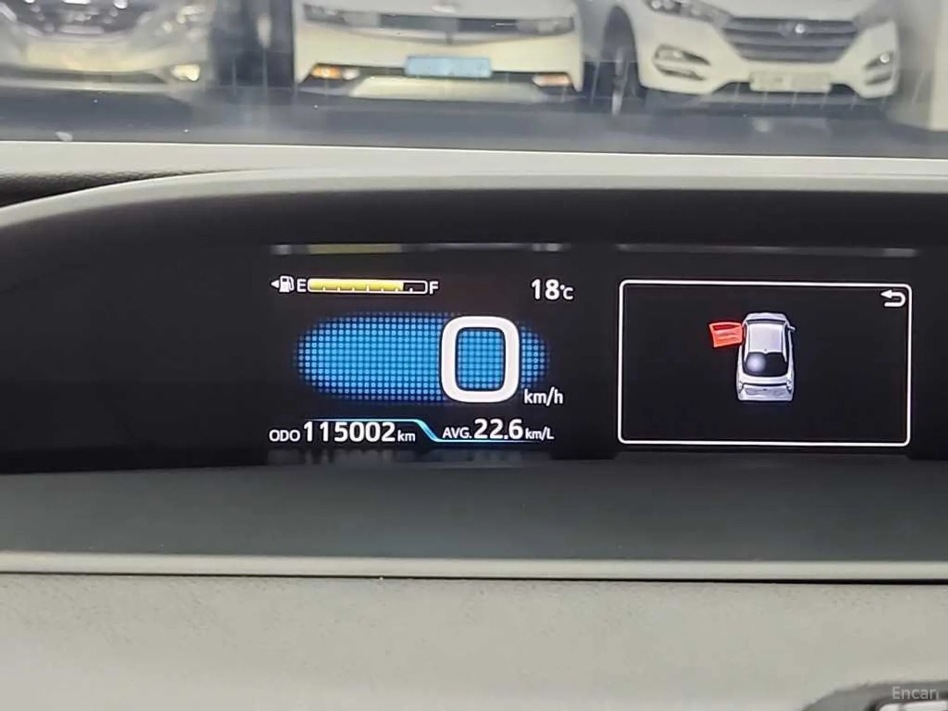 Toyota Prius 4th Generation превью 6