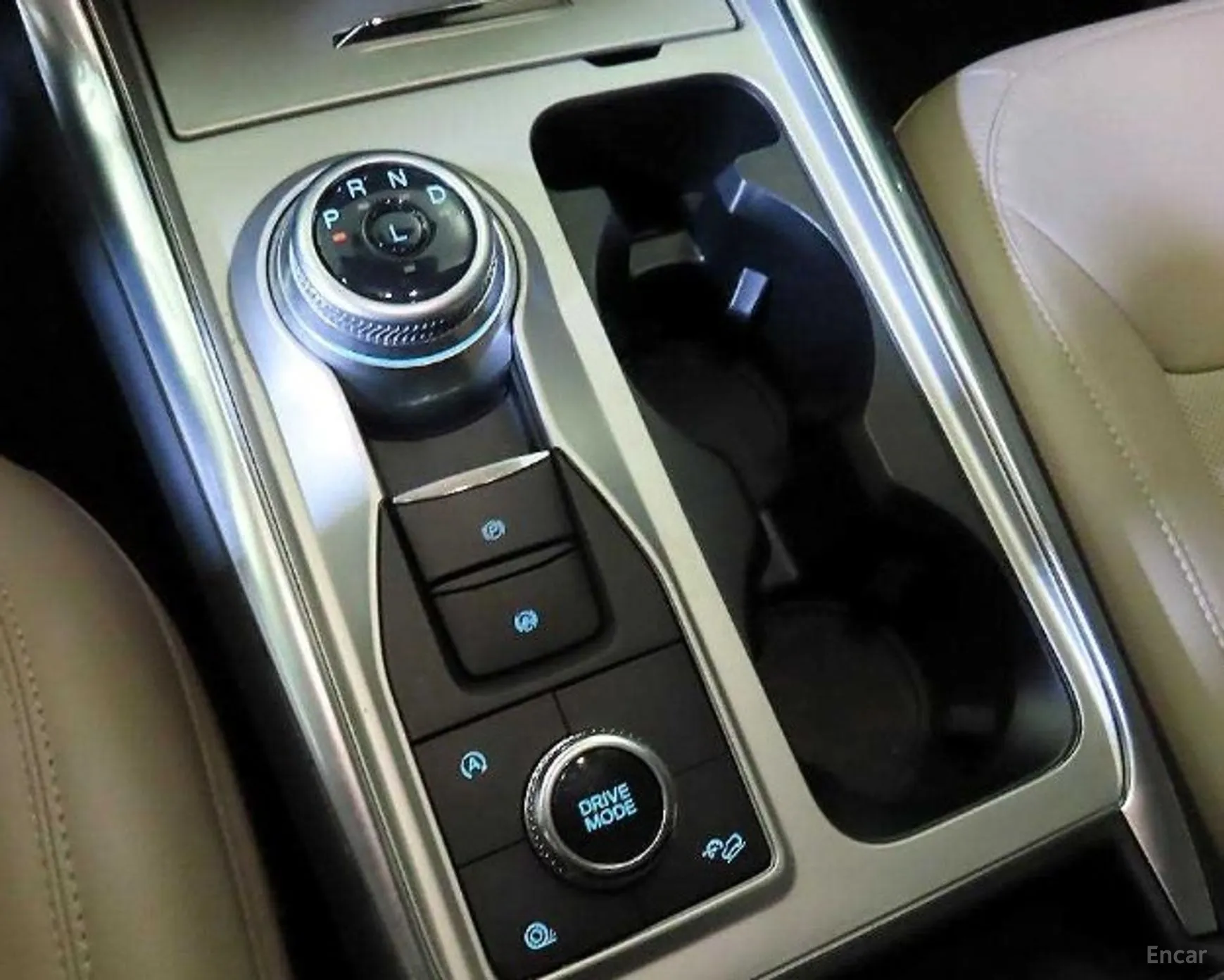 Ford Explorer 6th Generation превью 14