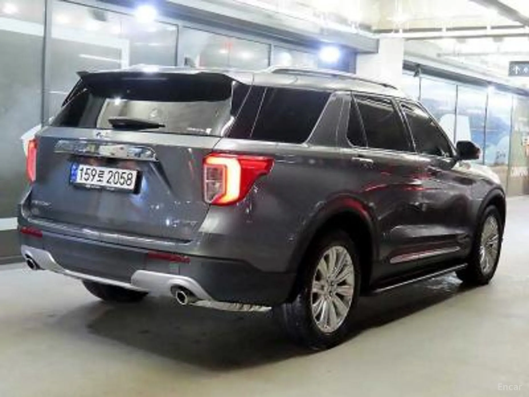 Ford Explorer 6th Generation превью 4