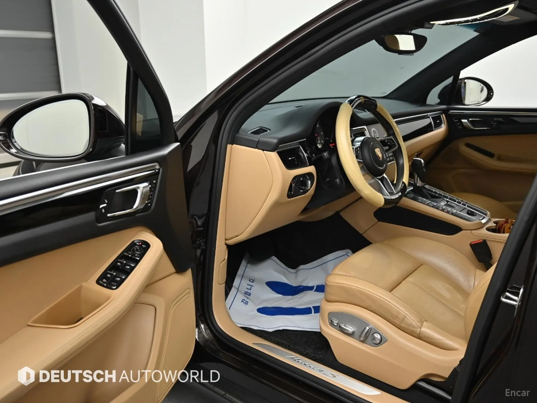 Porsche Macan превью 11