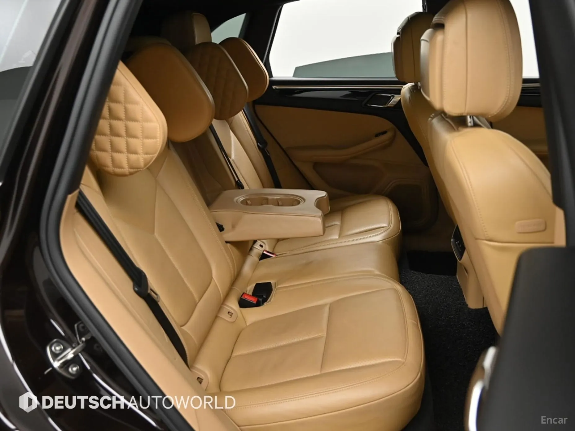 Porsche Macan превью 12