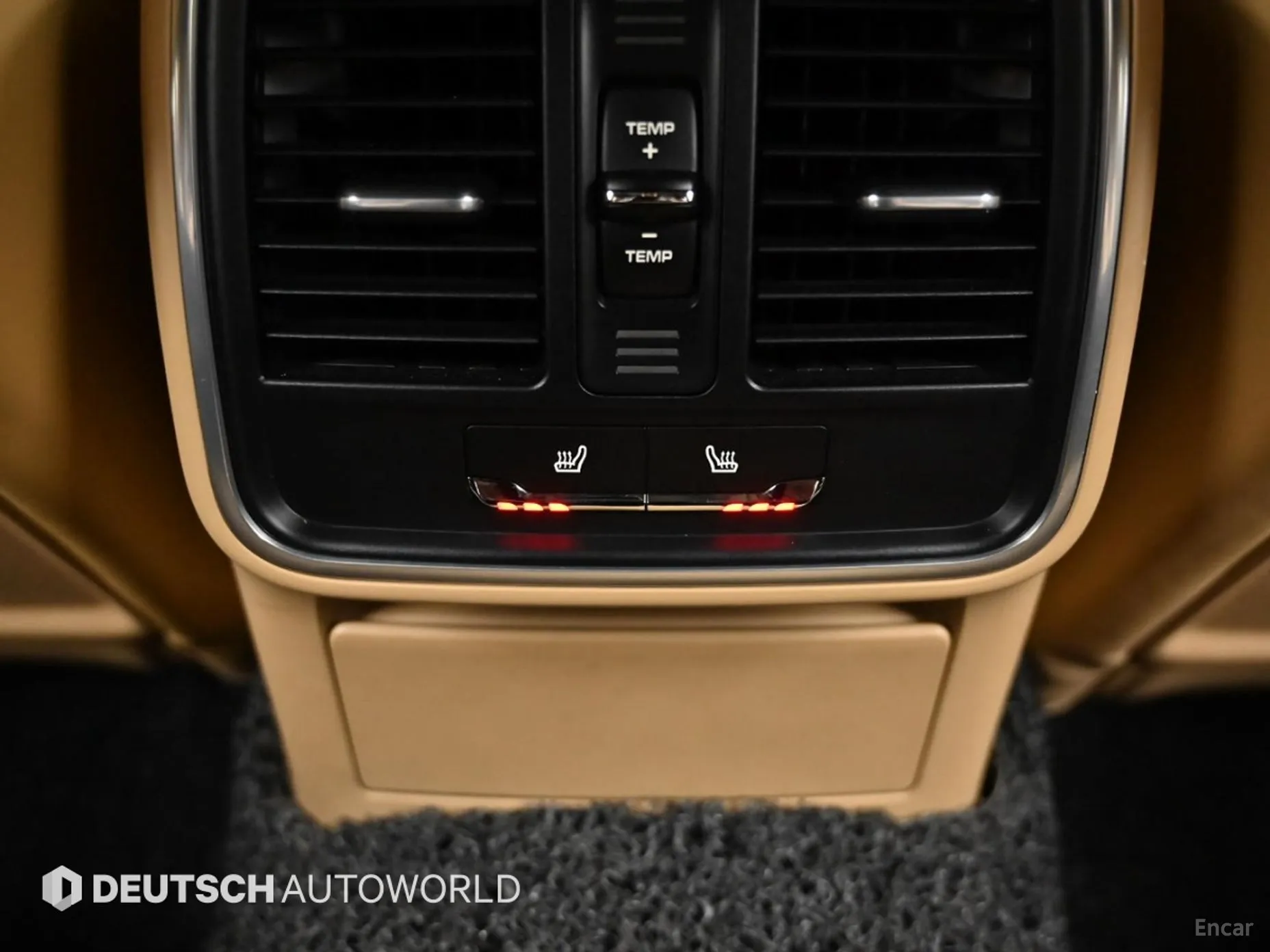 Porsche Macan превью 16