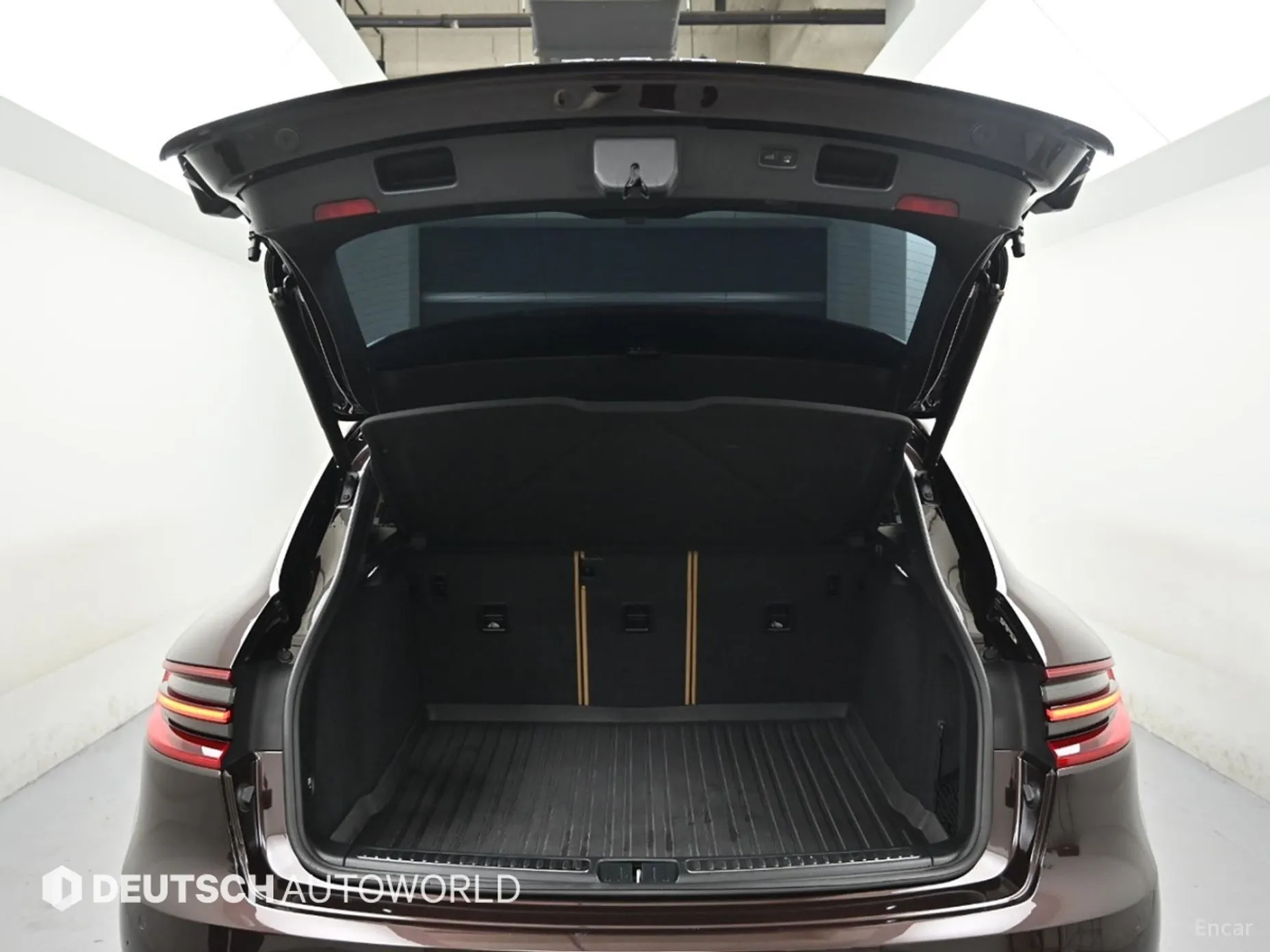 Porsche Macan превью 19