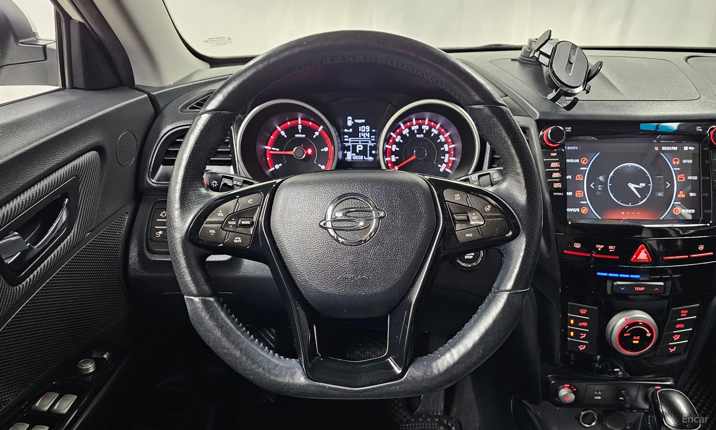 KG Mobility (SsangYong) Tivoli Air превью 13