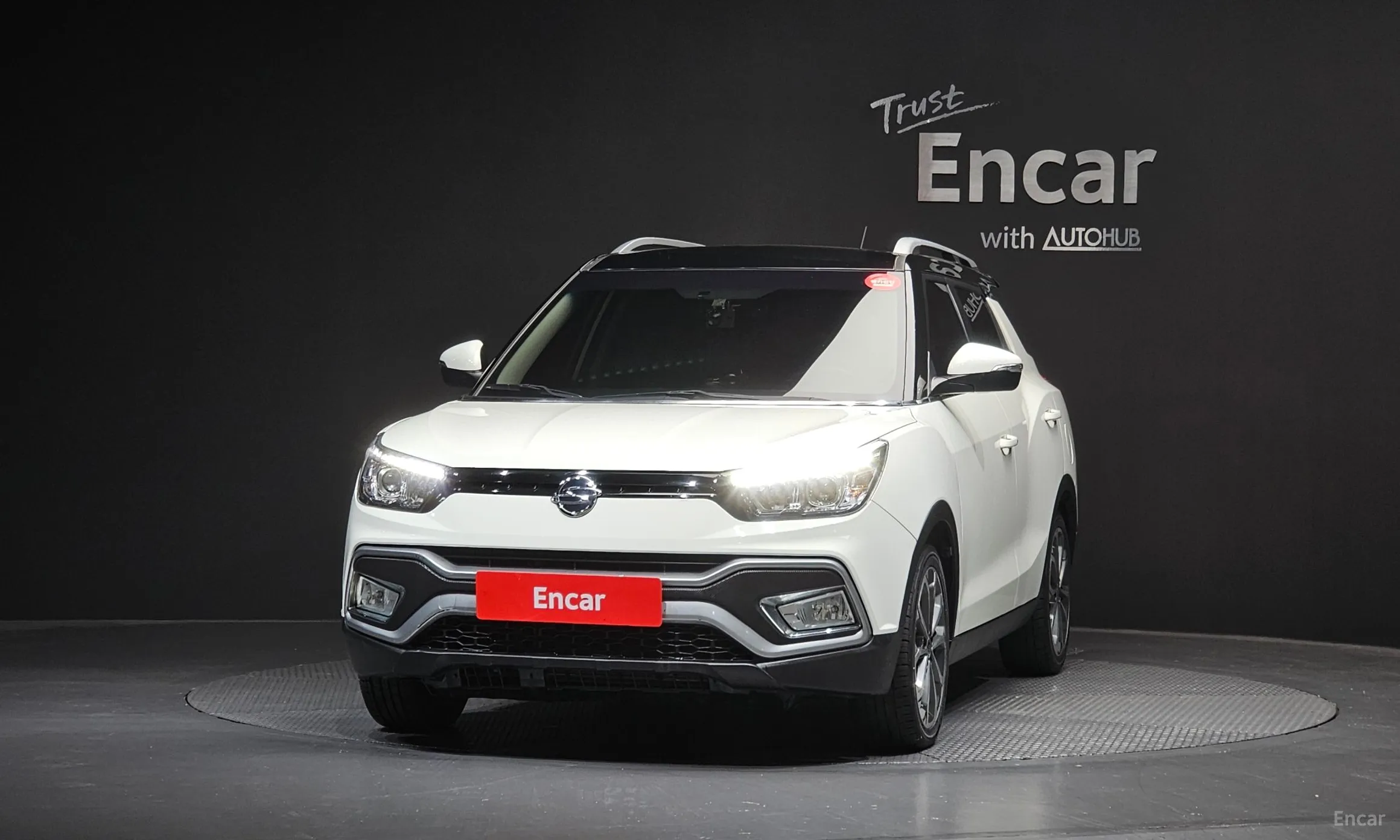 KG Mobility (SsangYong) Tivoli Air превью 3