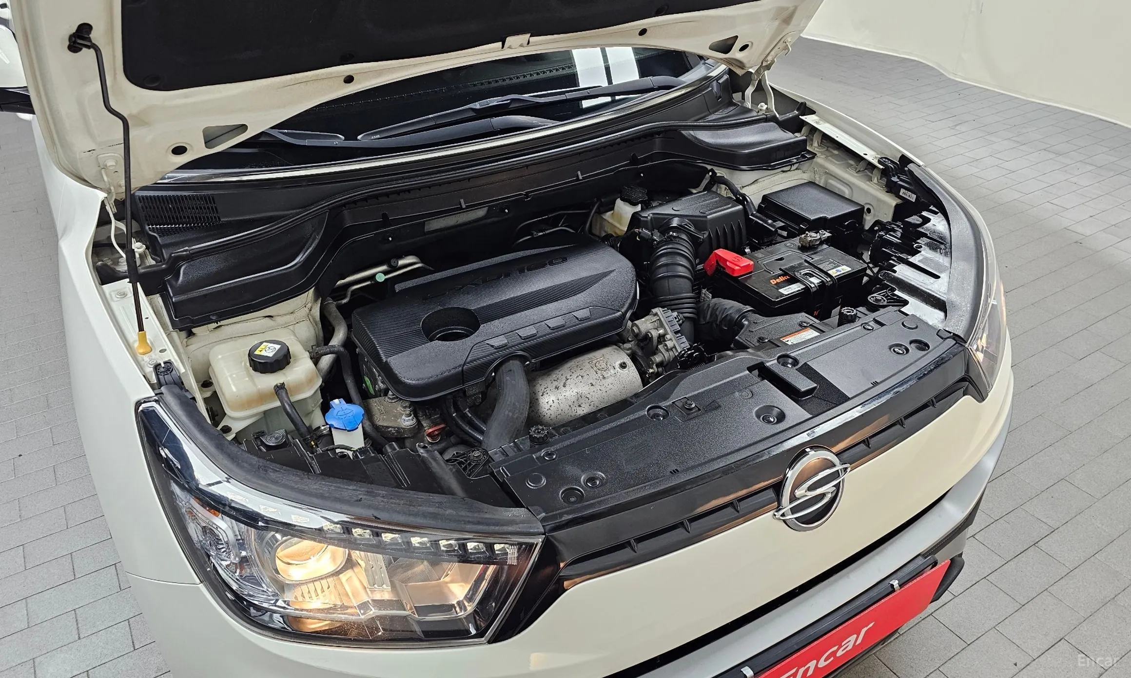 KG Mobility (SsangYong) Tivoli Air превью 6
