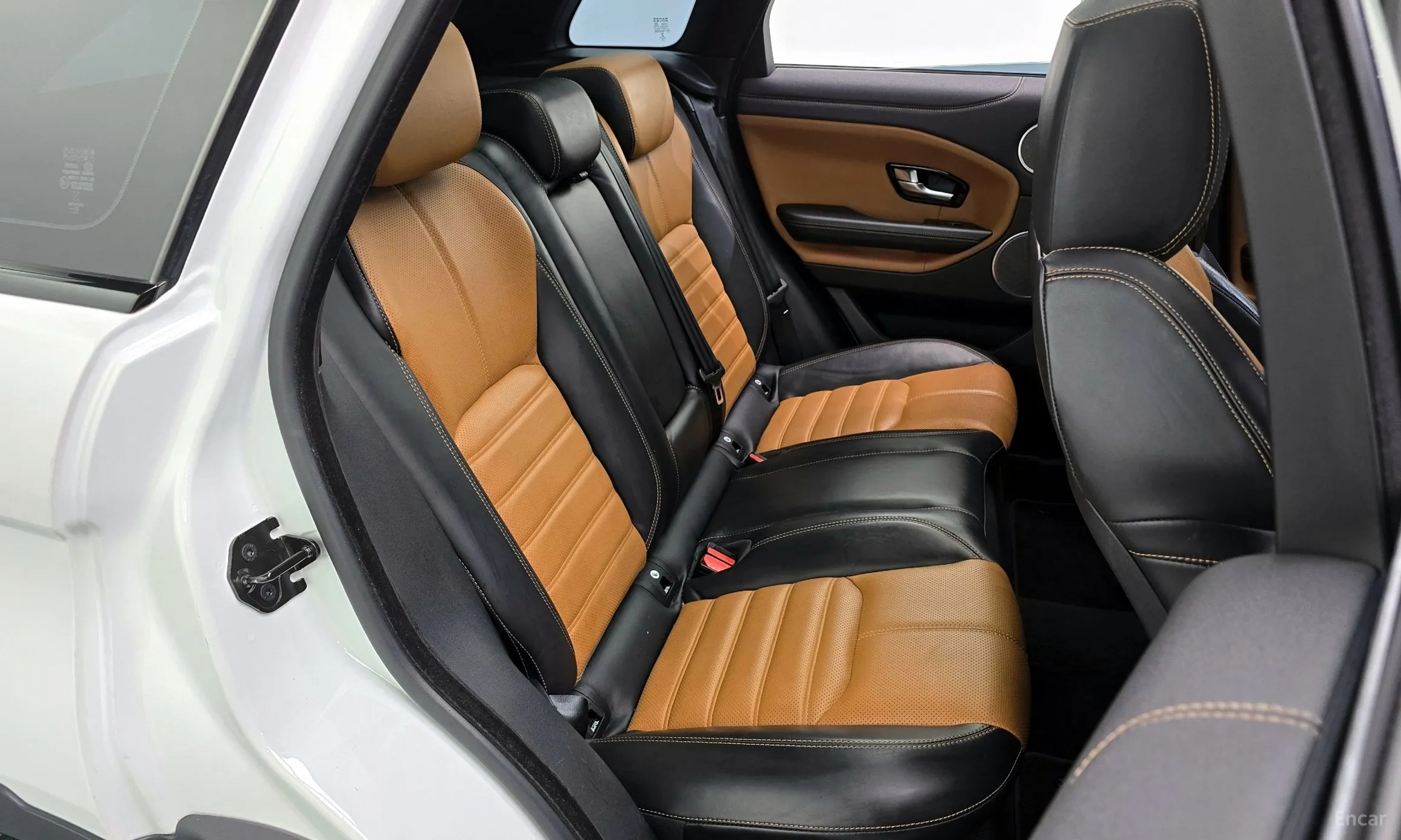 Land Rover Range Rover Evoque превью 11