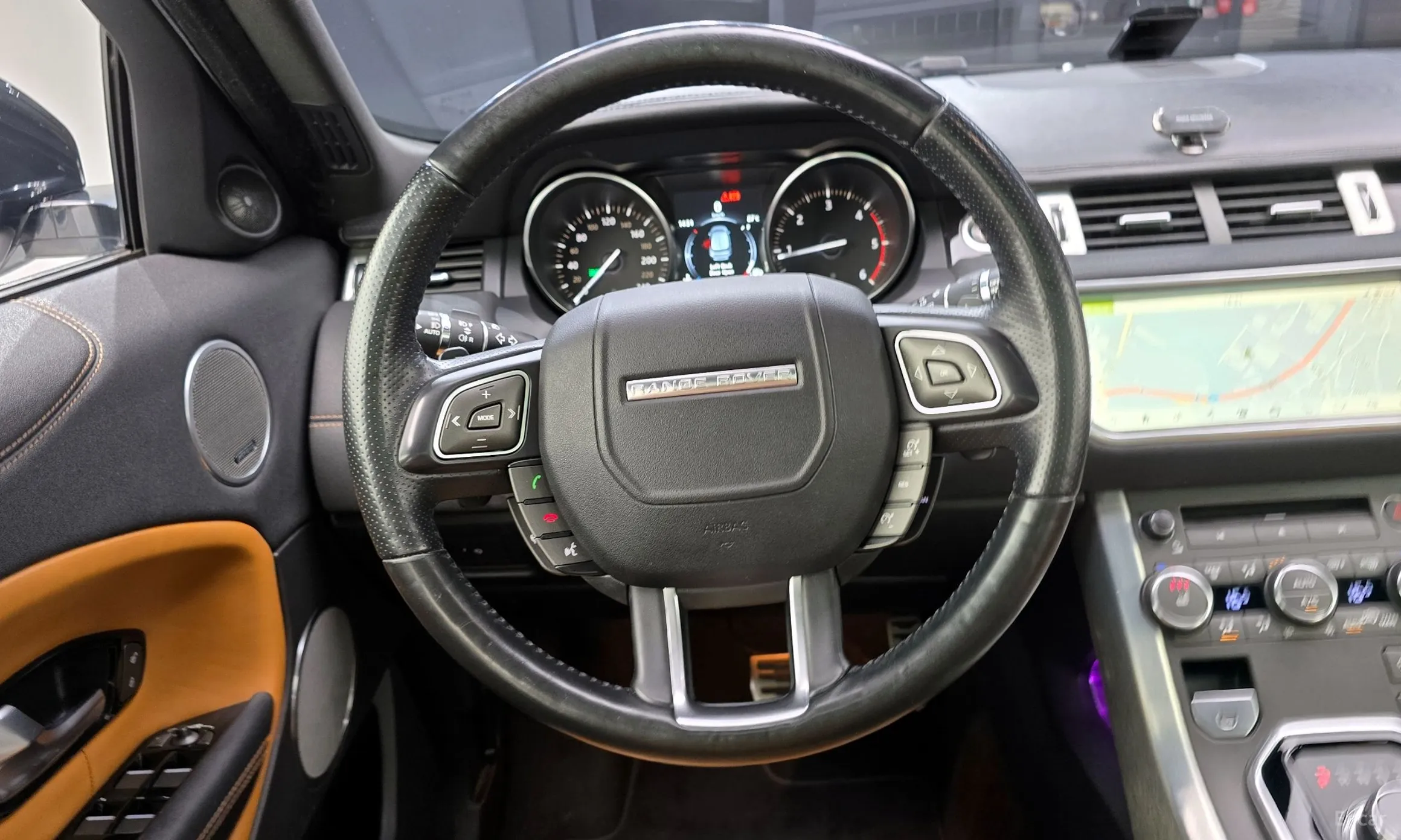 Land Rover Range Rover Evoque превью 13