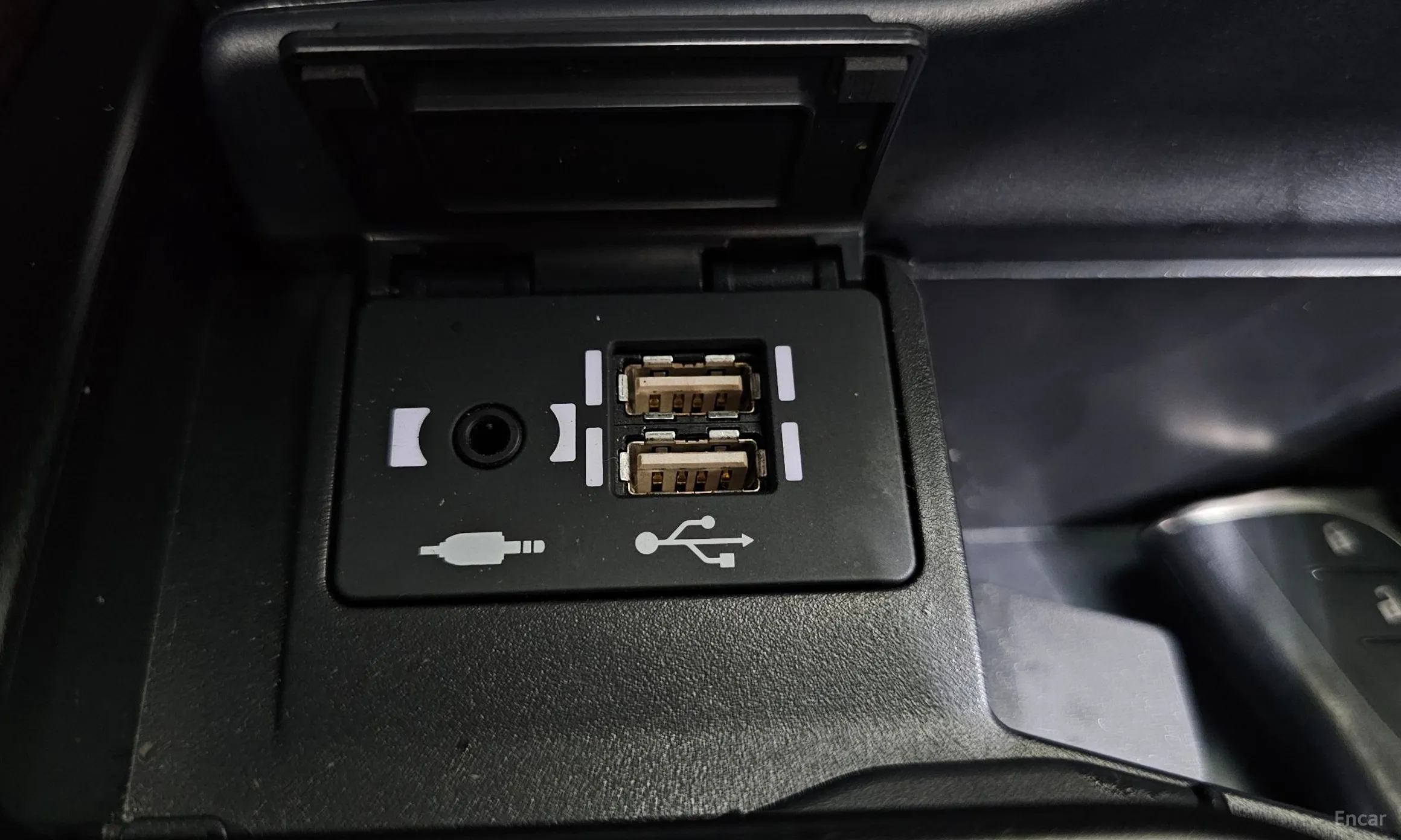 Lexus ES300h 7th Generation превью 13