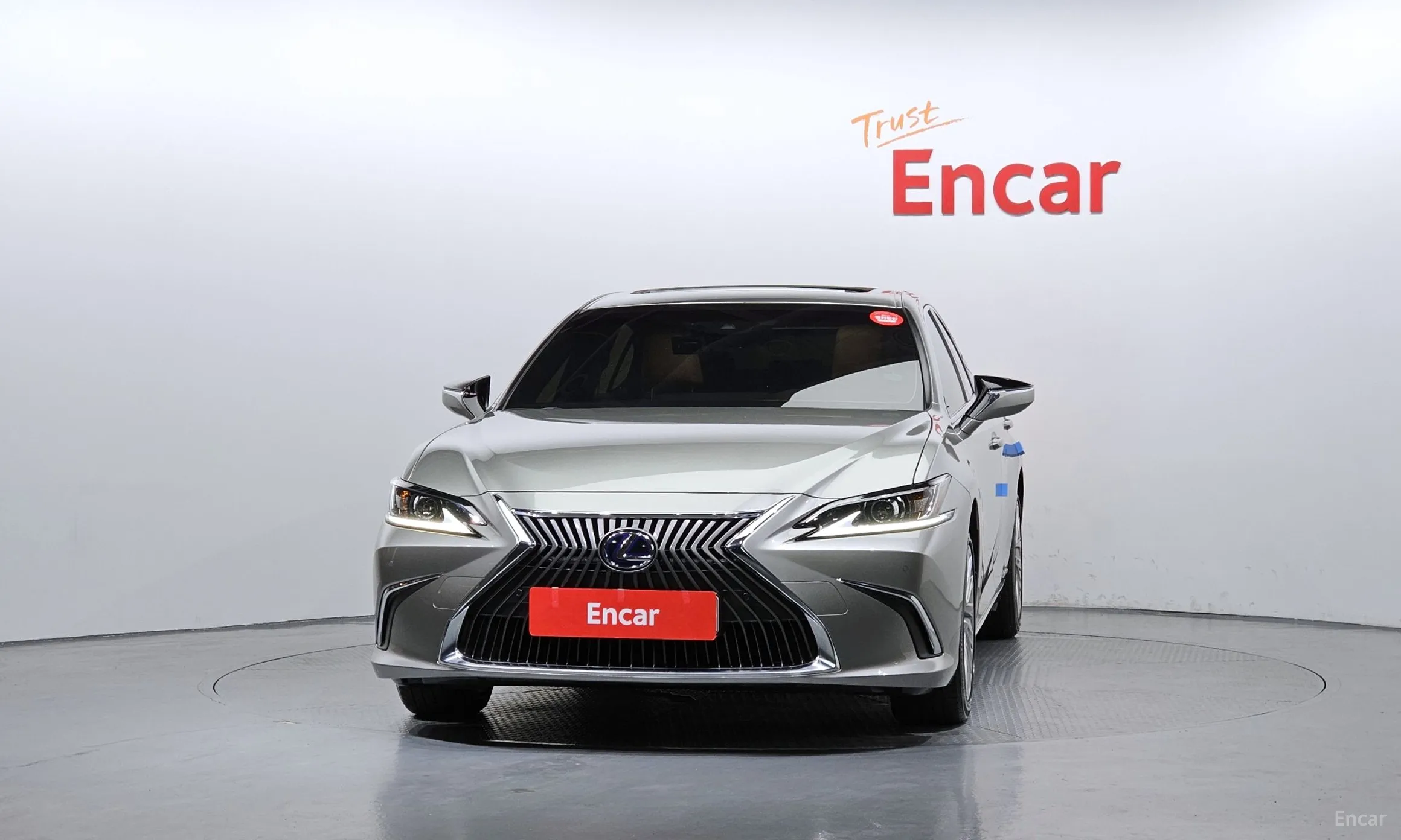 Lexus ES300h 7th Generation превью 3