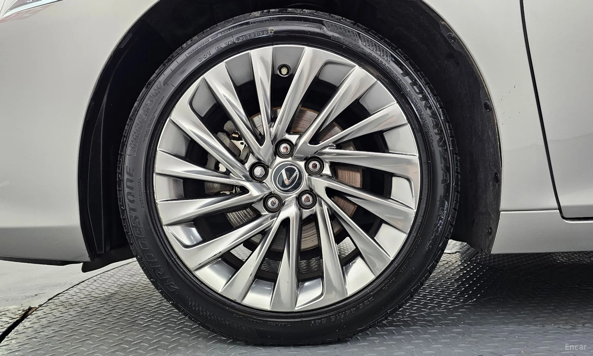 Lexus ES300h 7th Generation превью 5