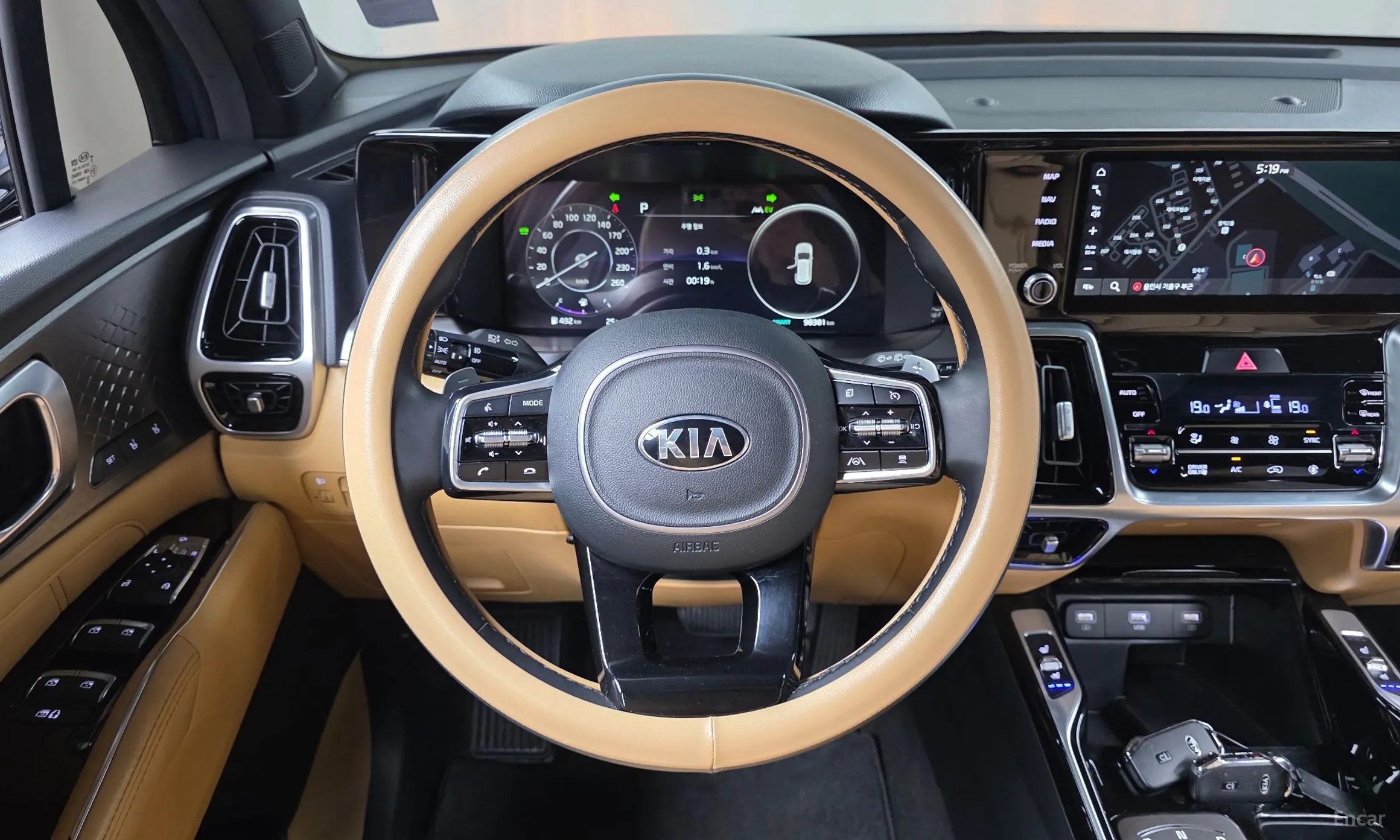 Kia Sorento 4th generation превью 14