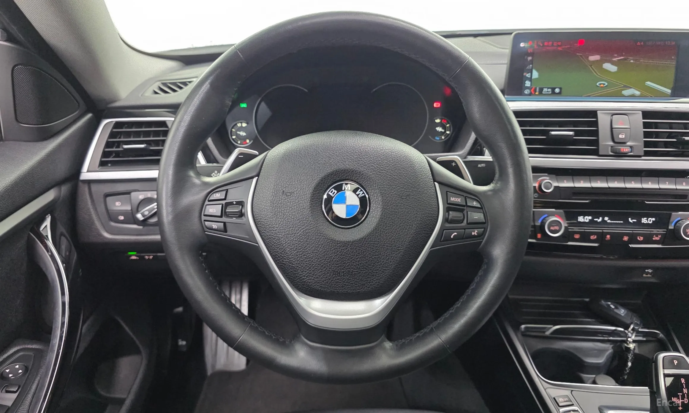 BMW Series 4 (F32) превью 17
