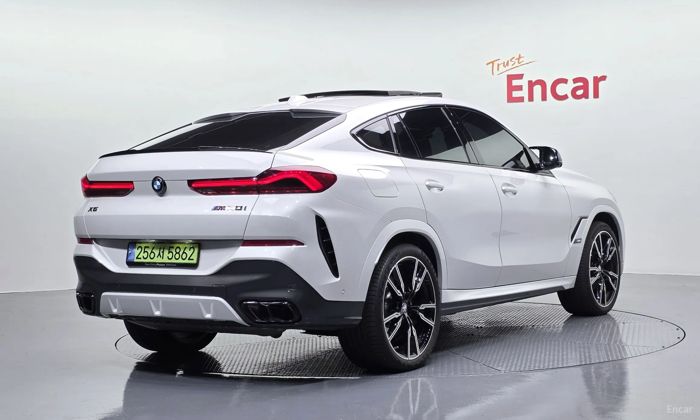 BMW X6 (G06)