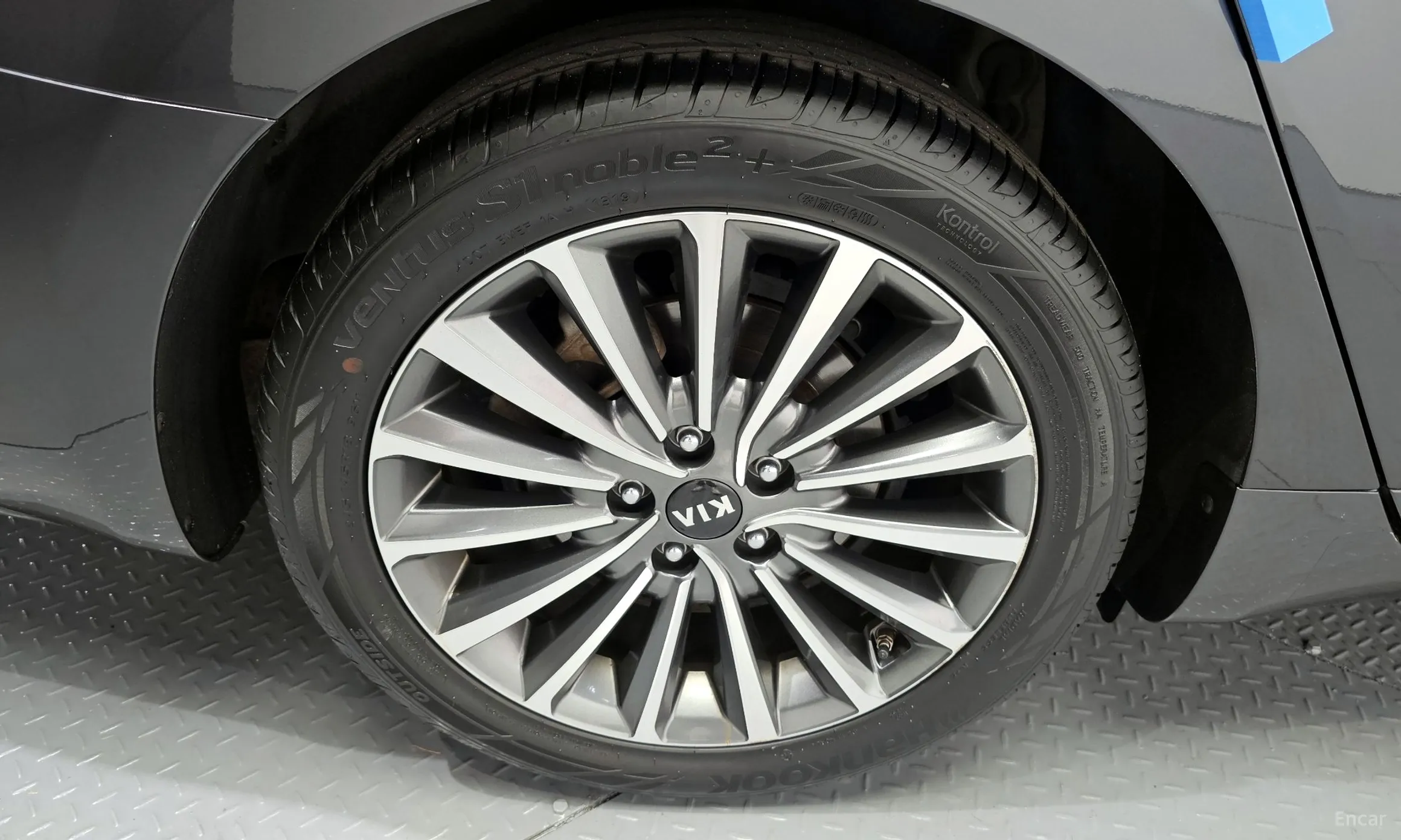 Kia K7 превью 5