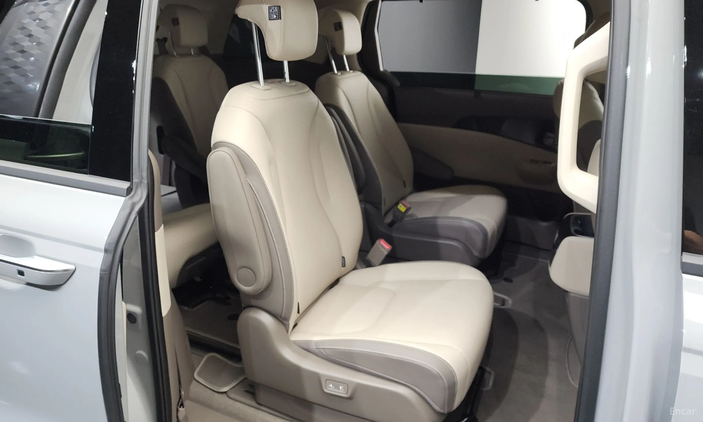 Kia Carnival 4th Generation превью 11