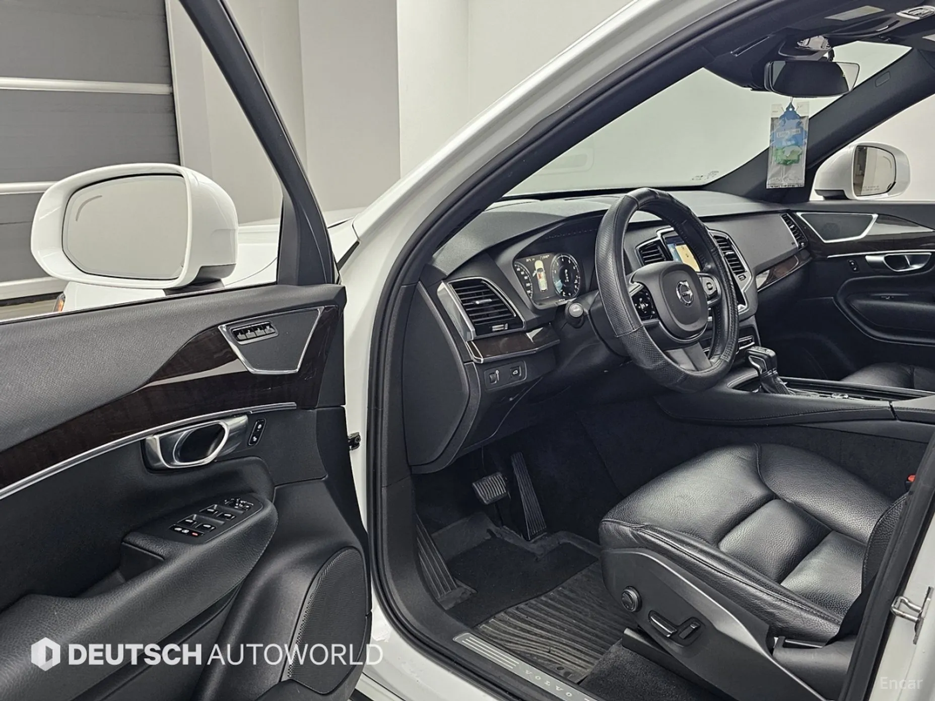 Volvo XC90 Gen 2 превью 11