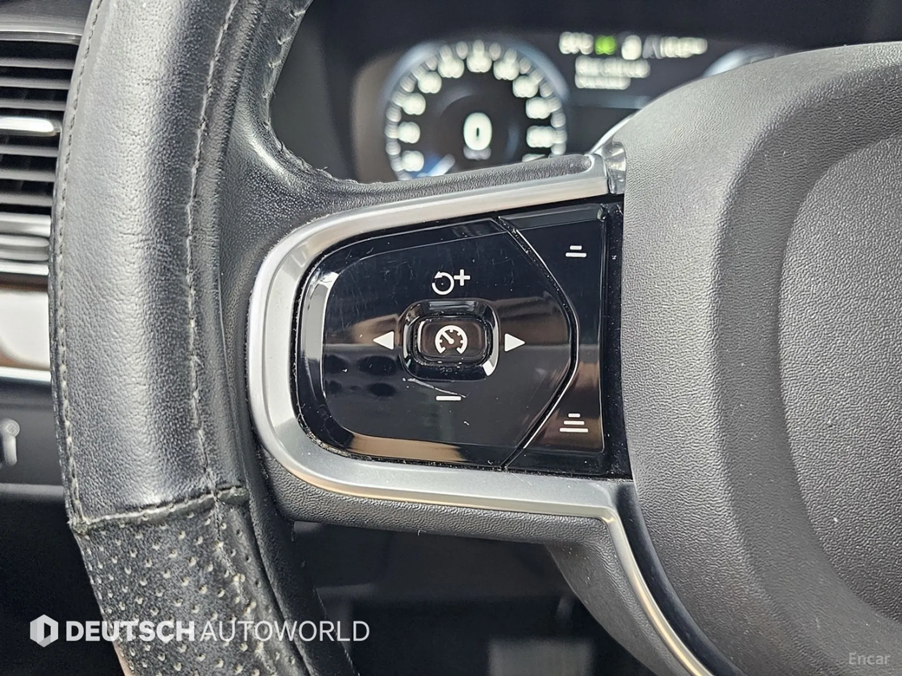 Volvo XC90 Gen 2 превью 16