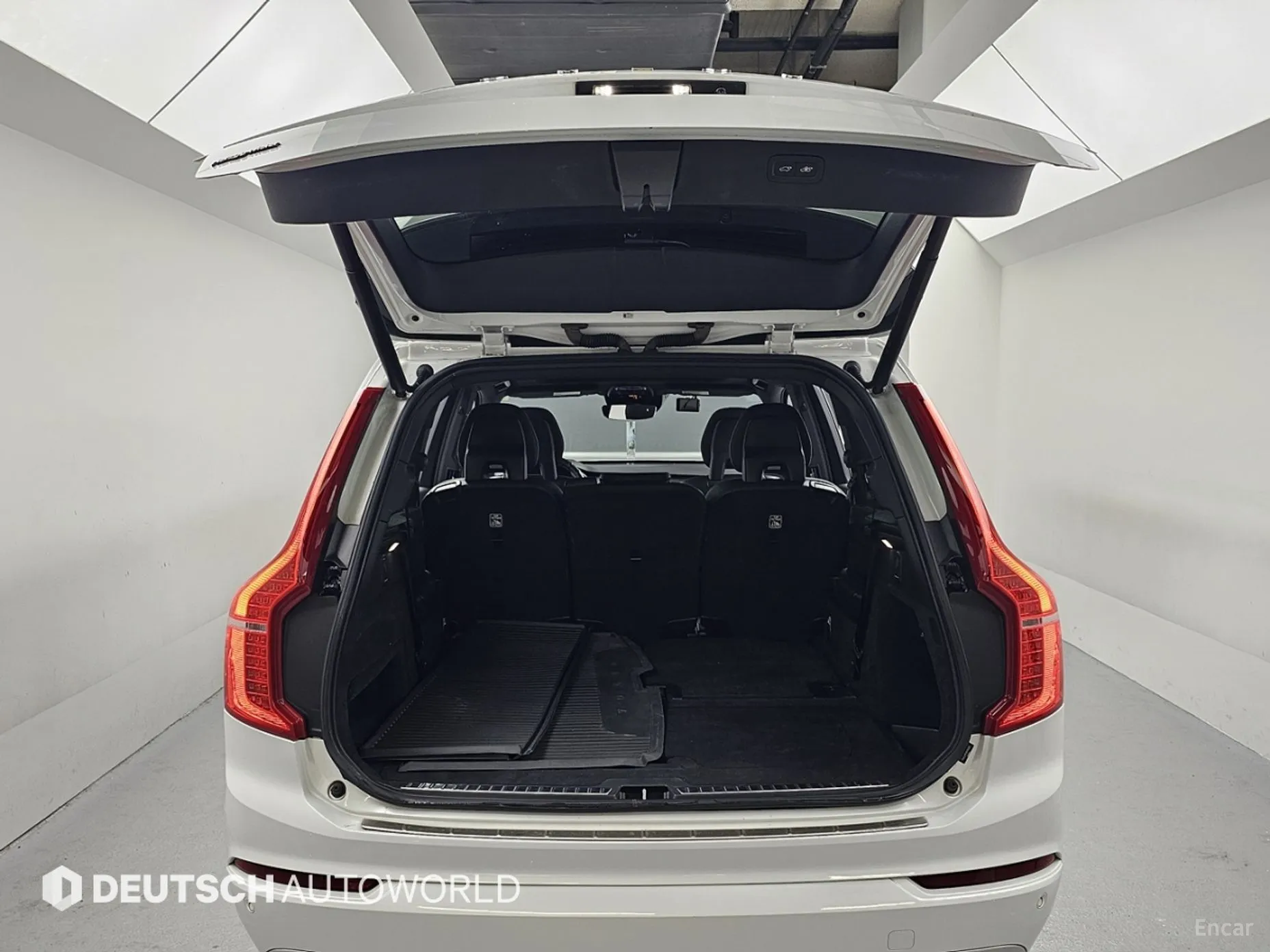 Volvo XC90 Gen 2 превью 20
