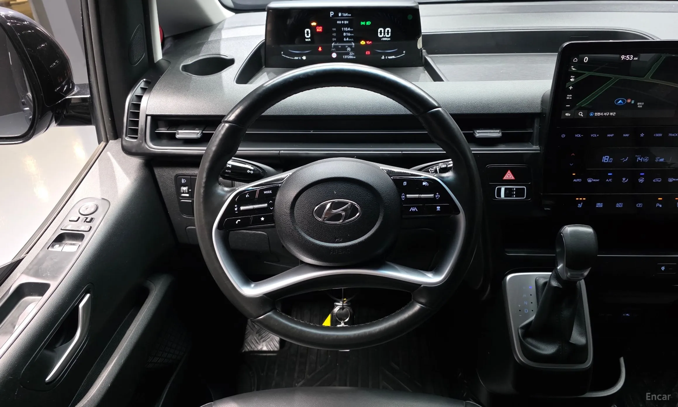 Hyundai Staria превью 13