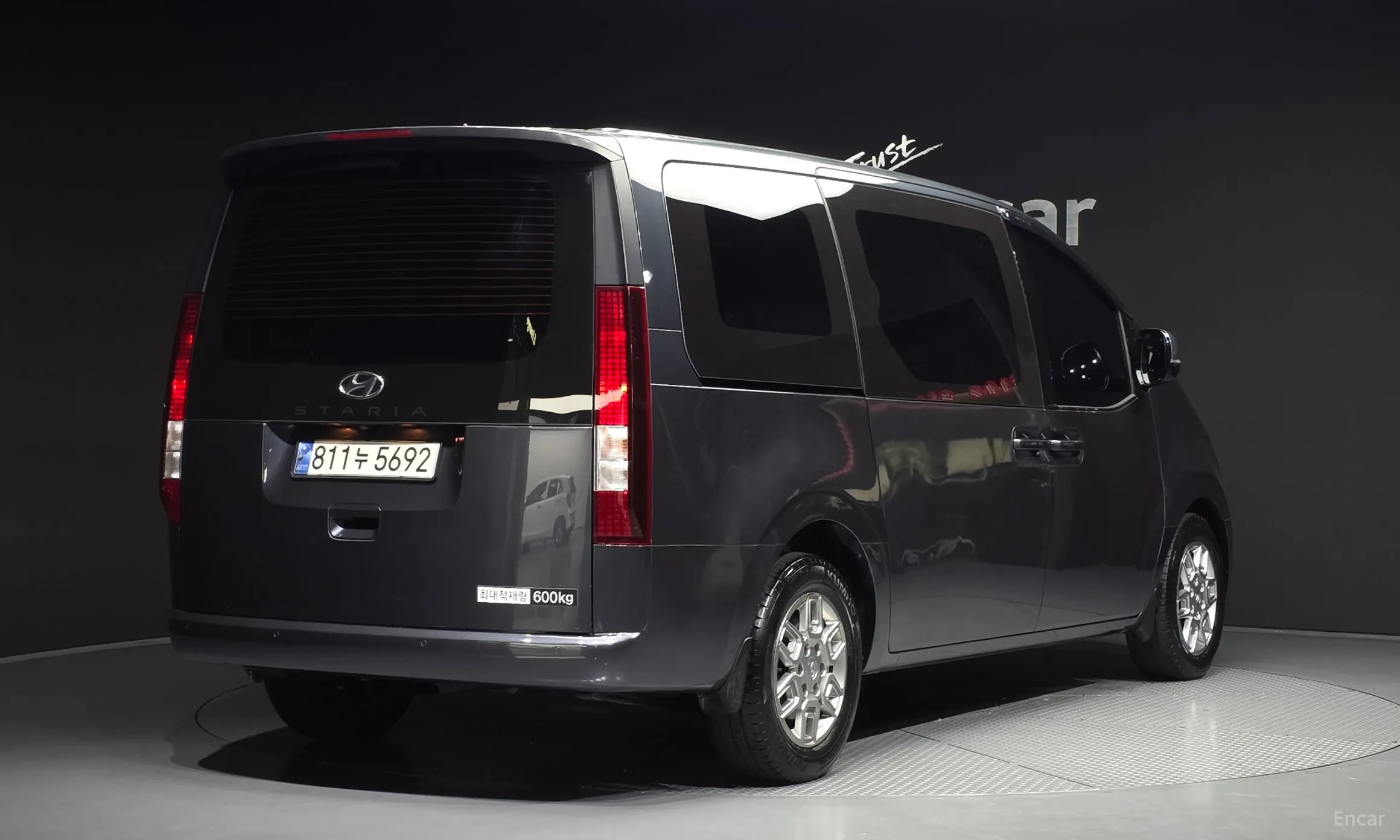 Hyundai Staria превью 2