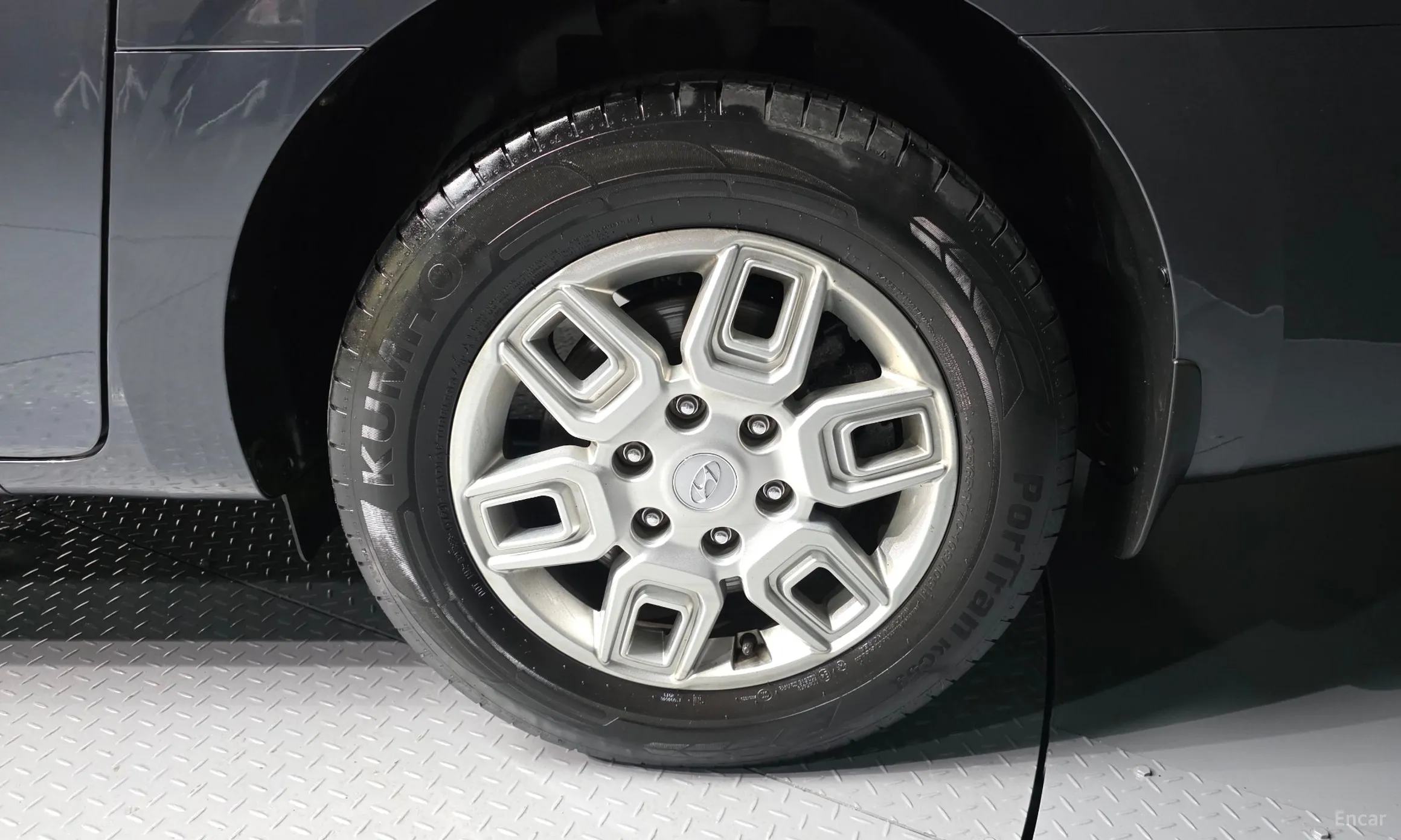 Hyundai Staria превью 5