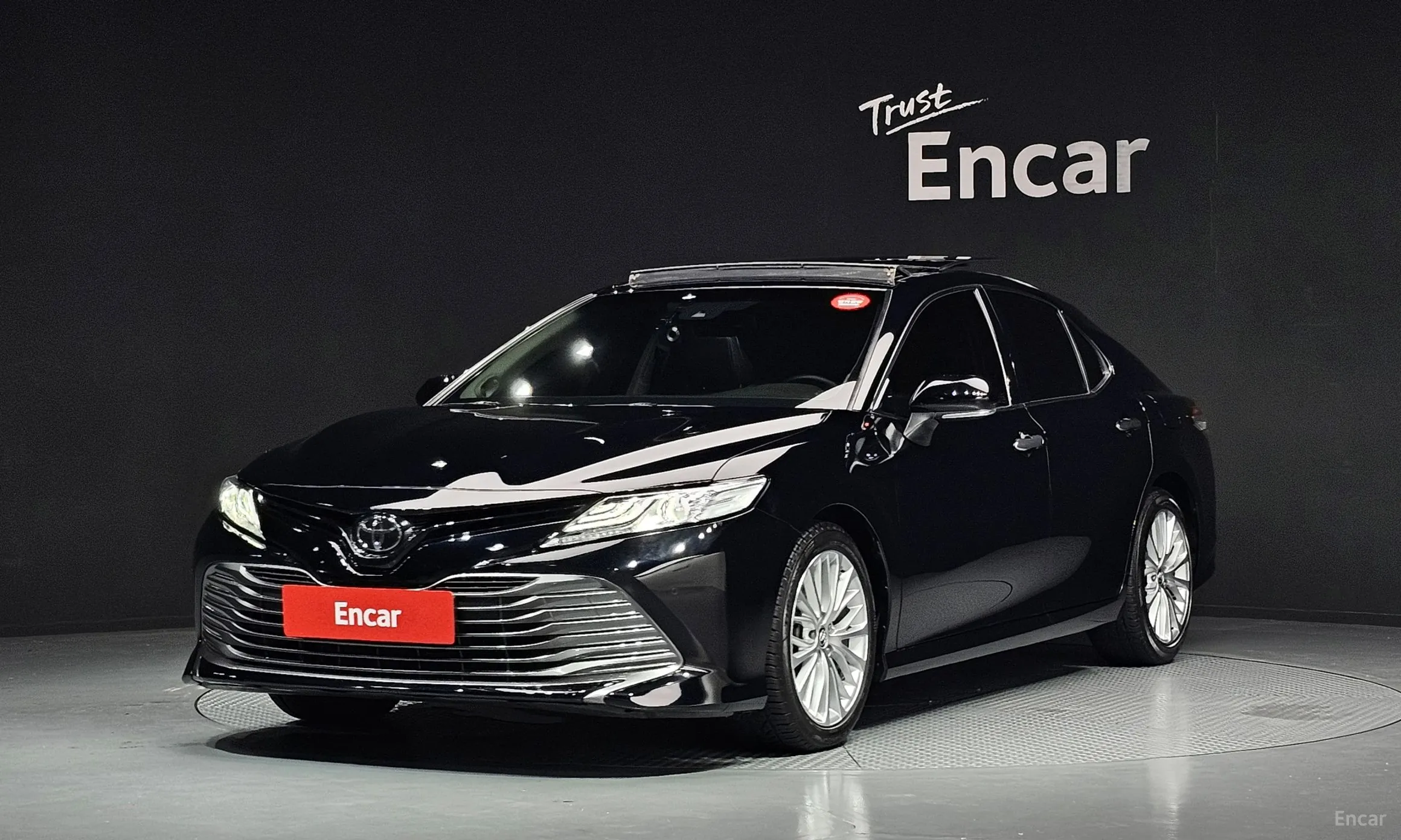 Camry (XV70)