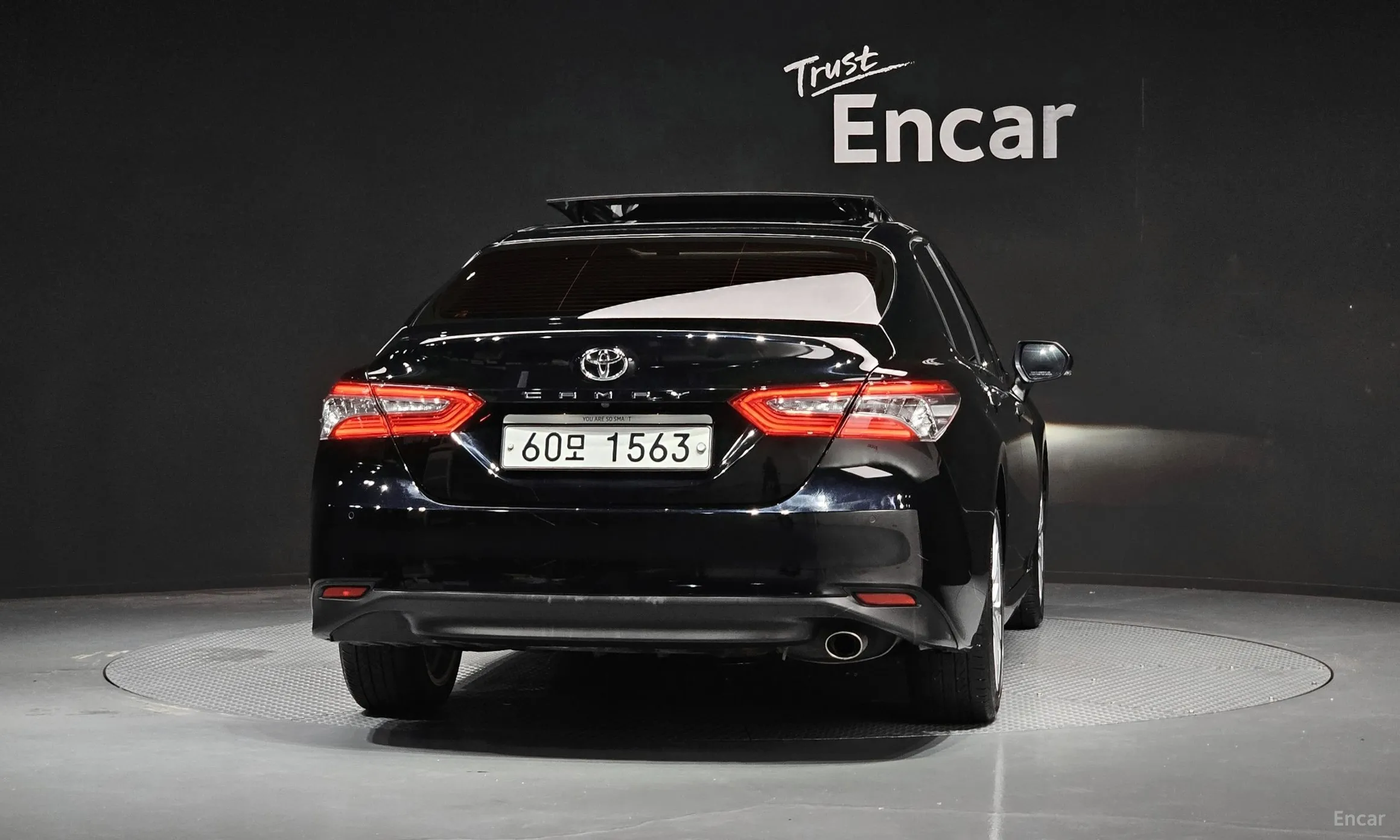 Toyota Camry (XV70) превью 4