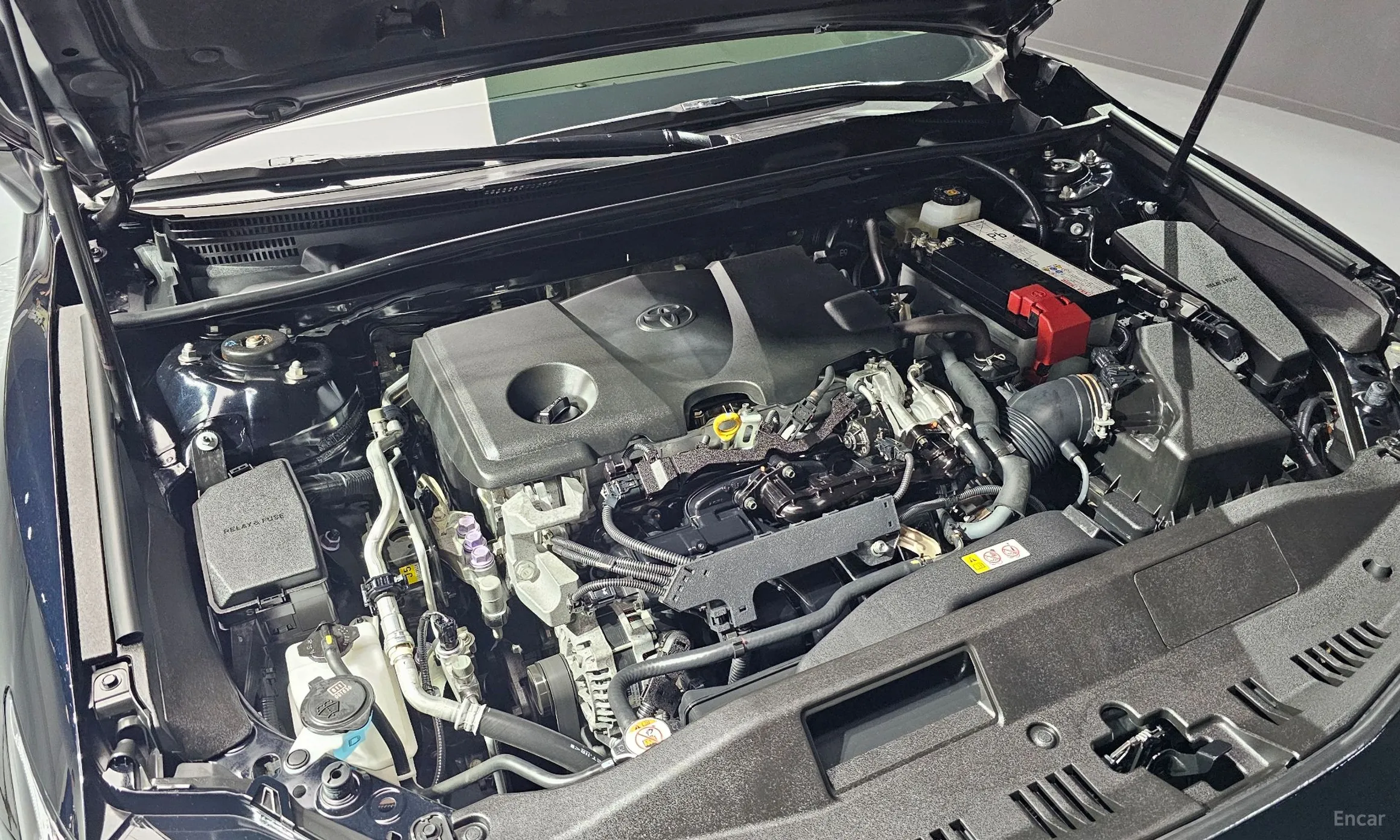 Toyota Camry (XV70) превью 6