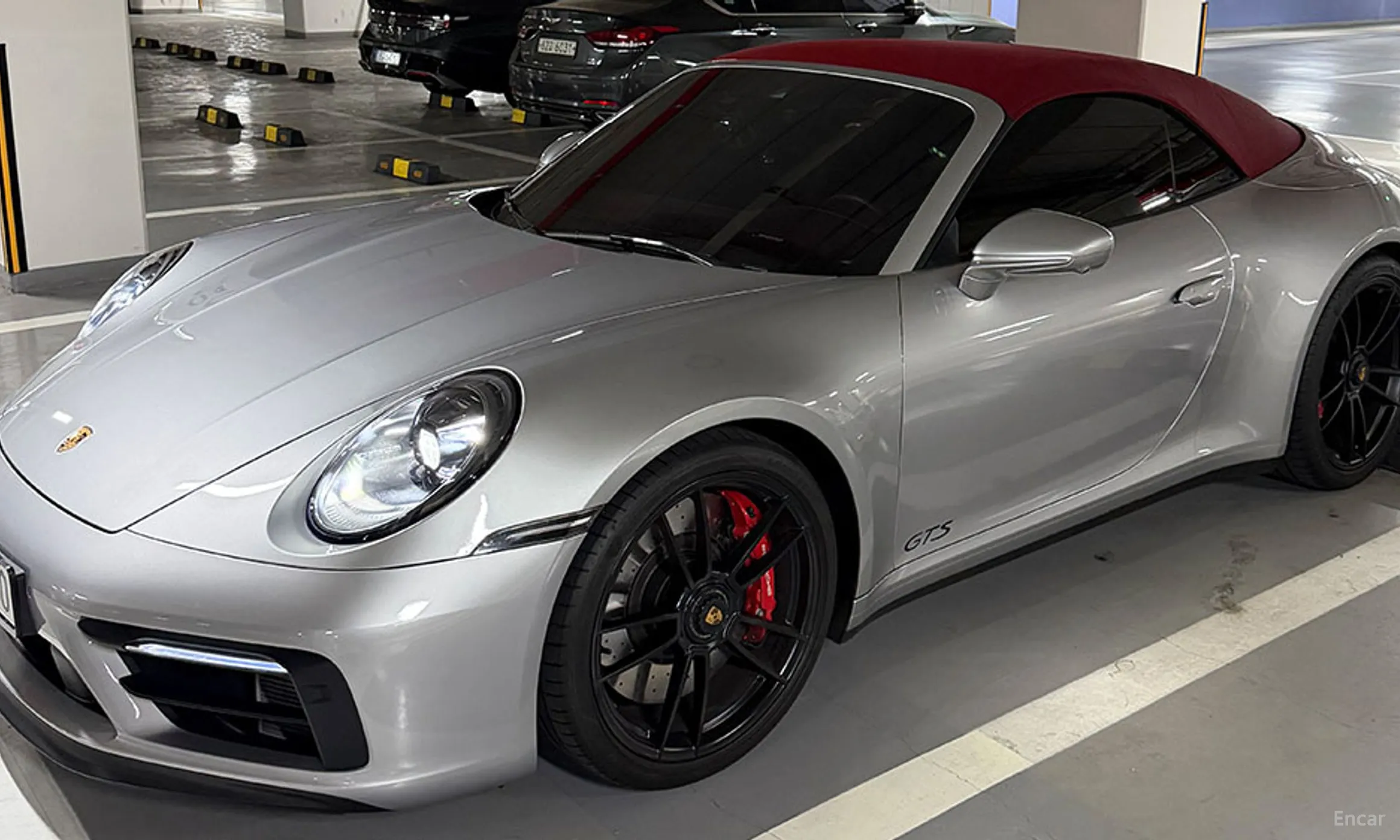 Porsche 911 (992) превью 4