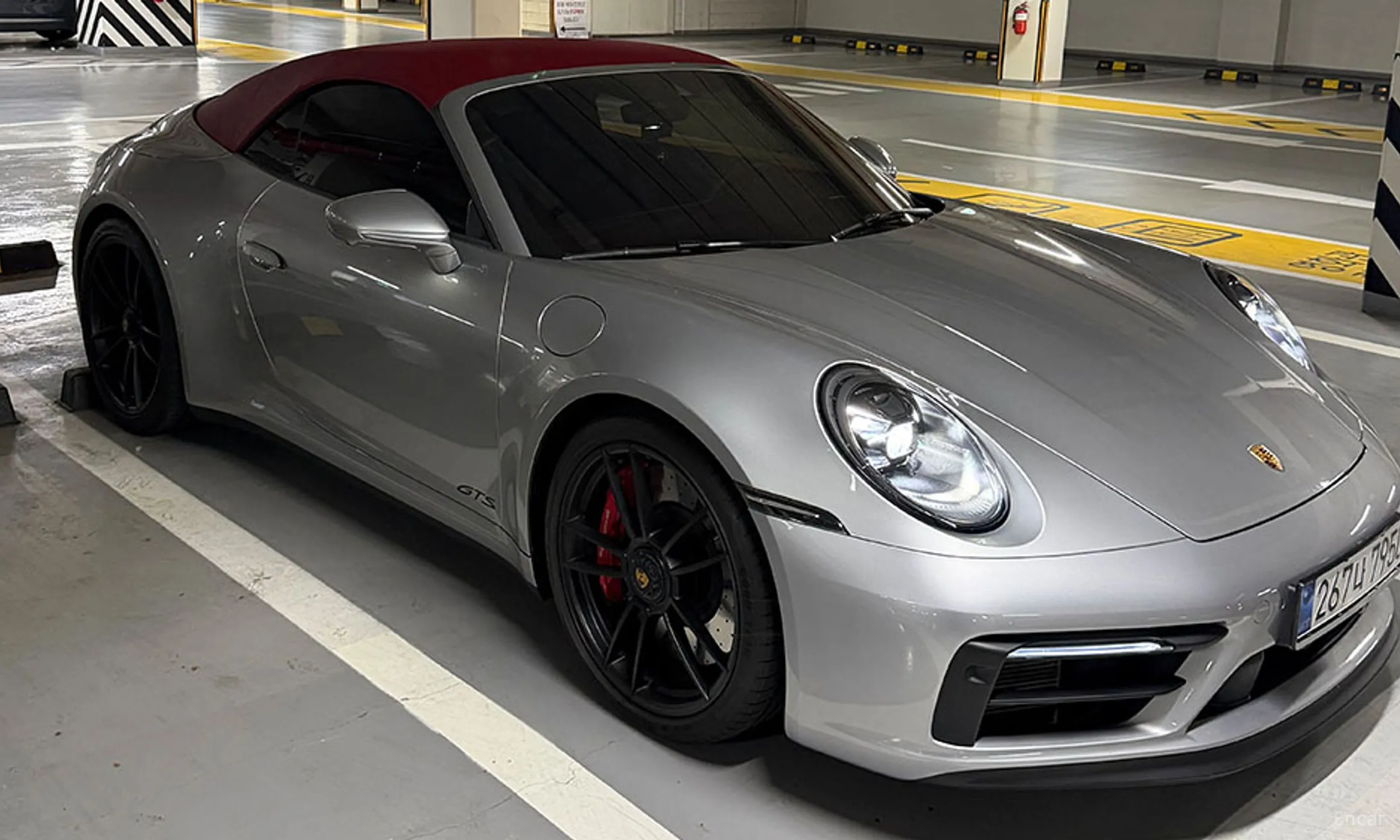 Porsche 911 (992) превью 5